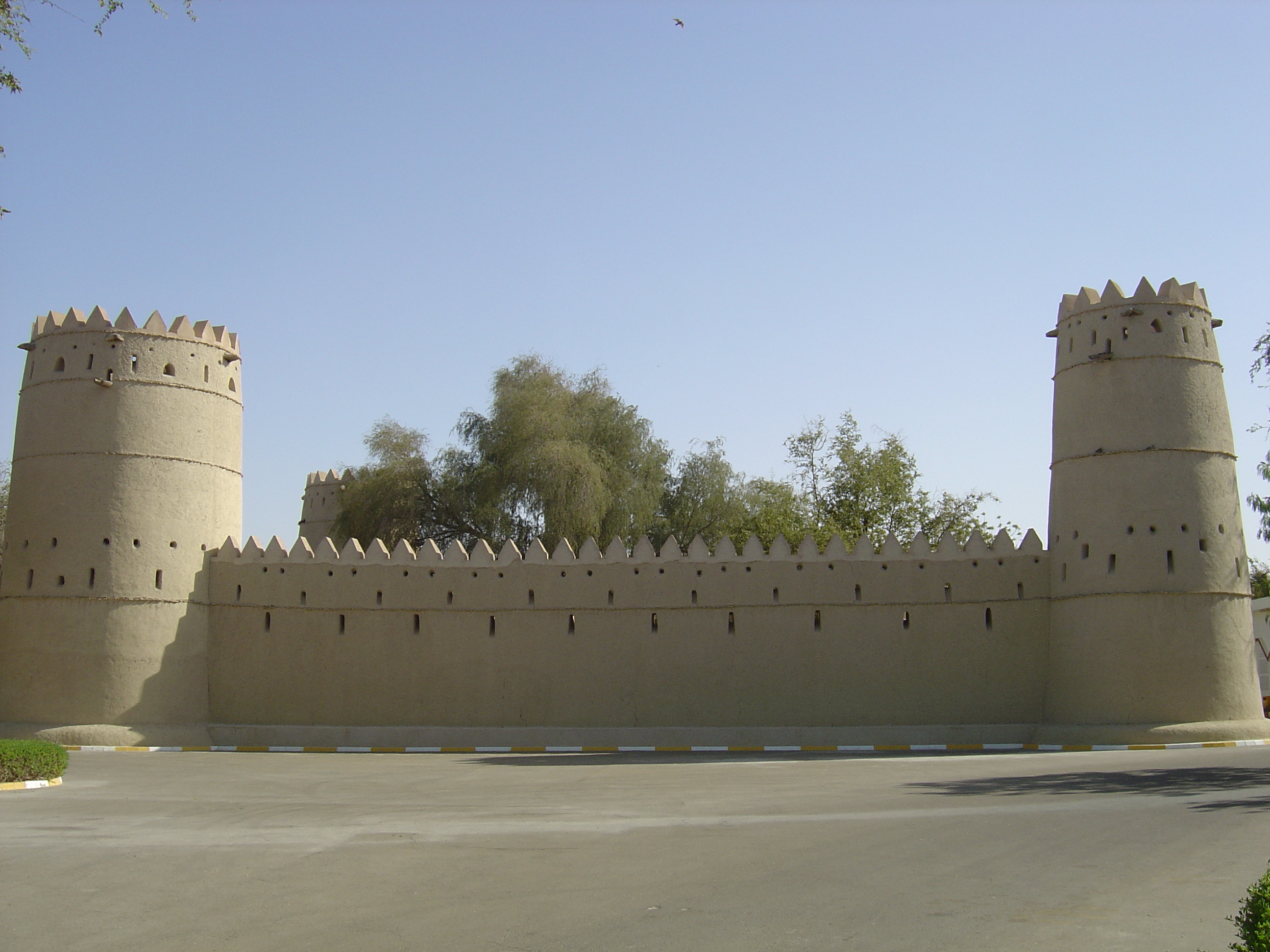 Picture United Arab Emirates Al Ain 2005-03 20 - Center Al Ain