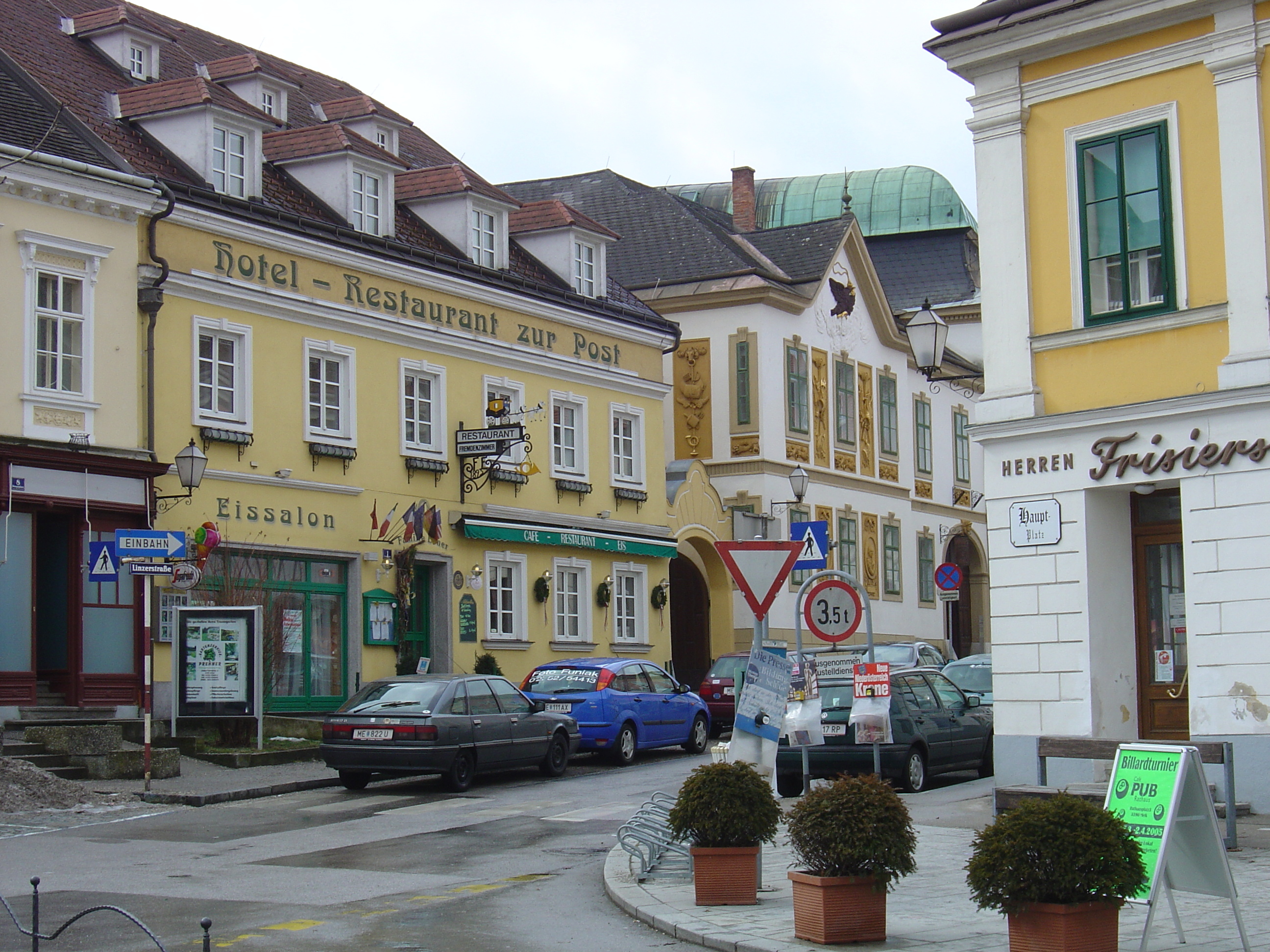 Picture Austria Melk 2005-03 16 - Center Melk