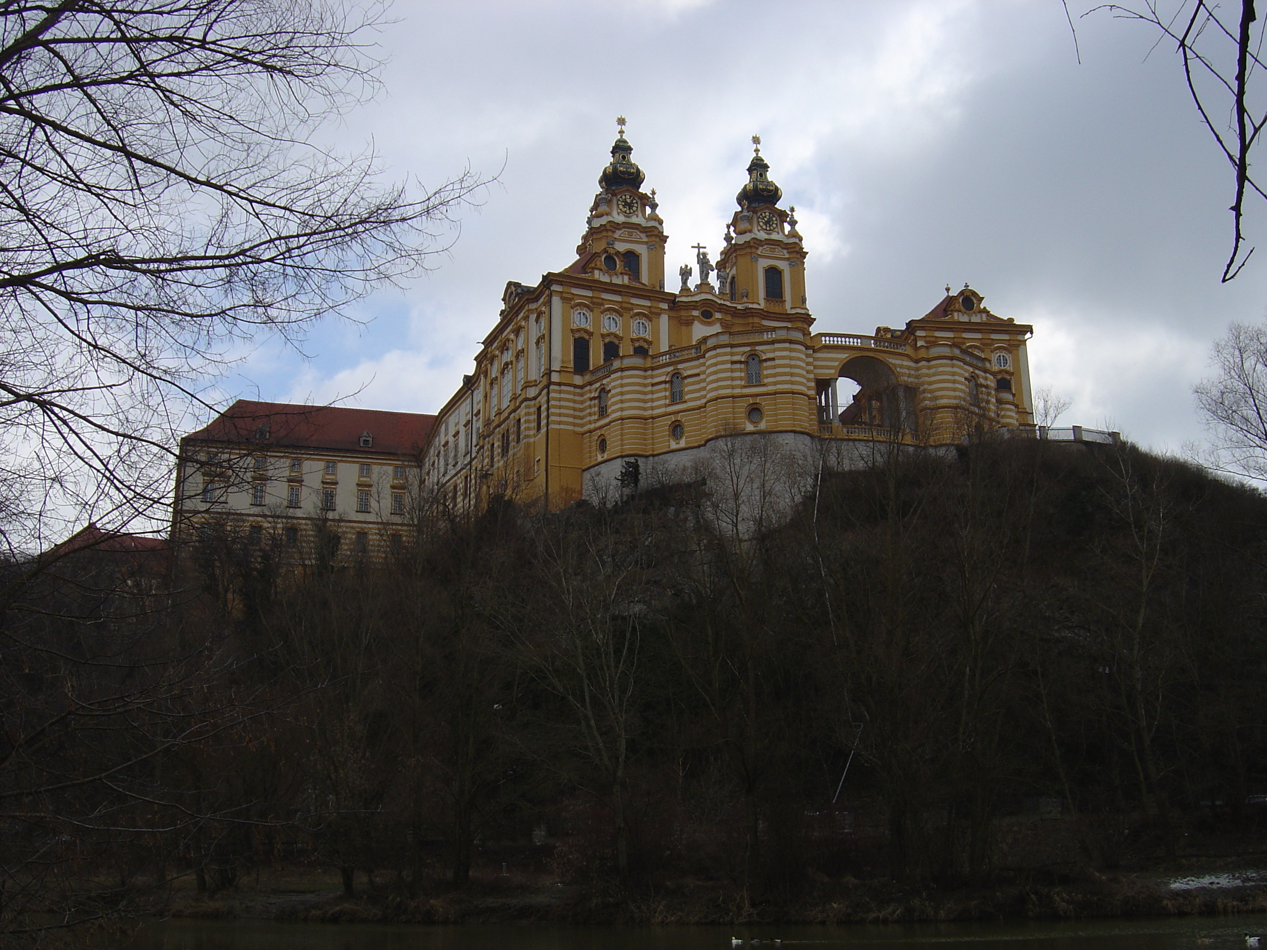 Picture Austria Melk 2005-03 7 - History Melk