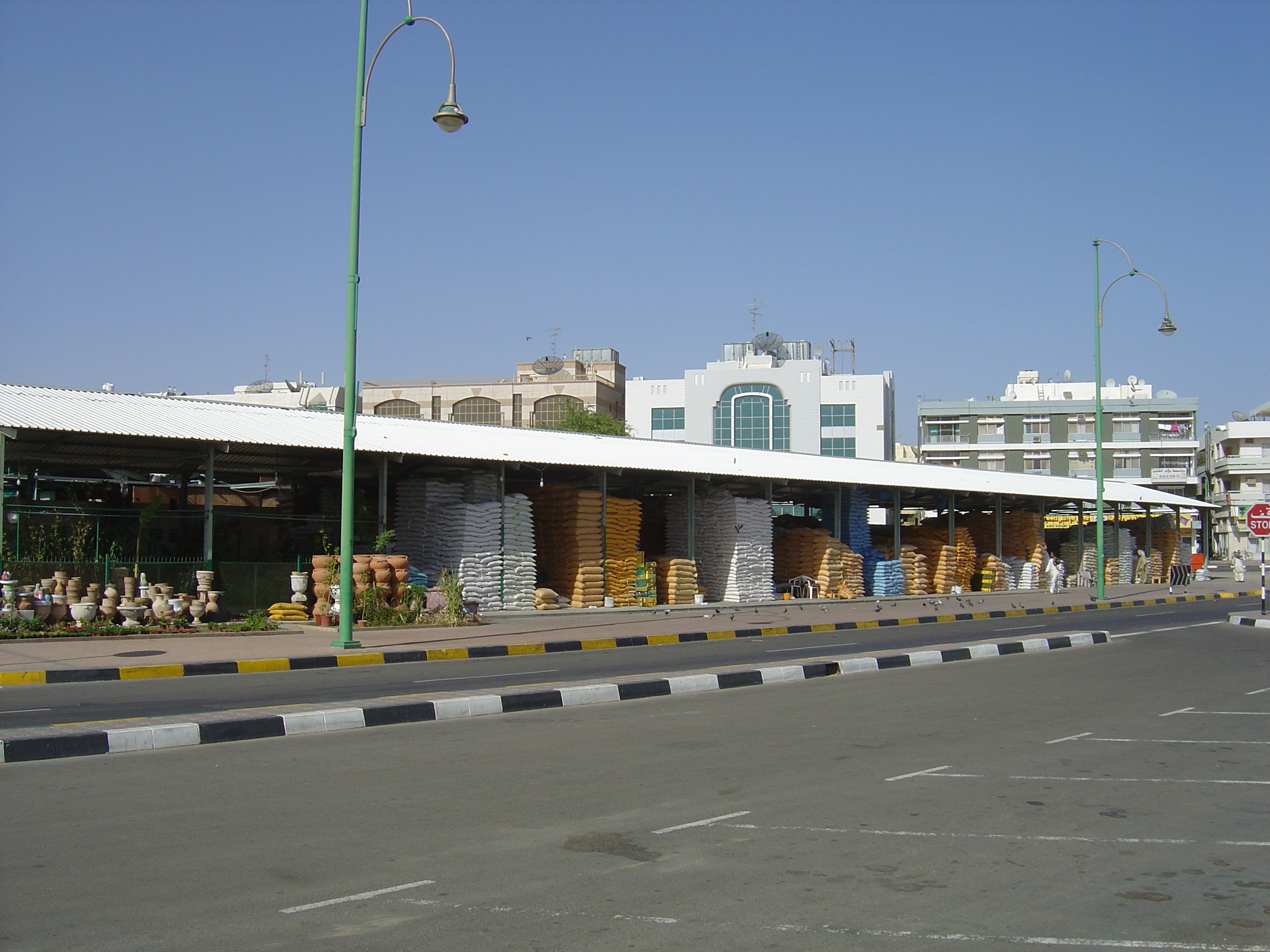 Picture United Arab Emirates Al Ain 2005-03 28 - Recreation Al Ain