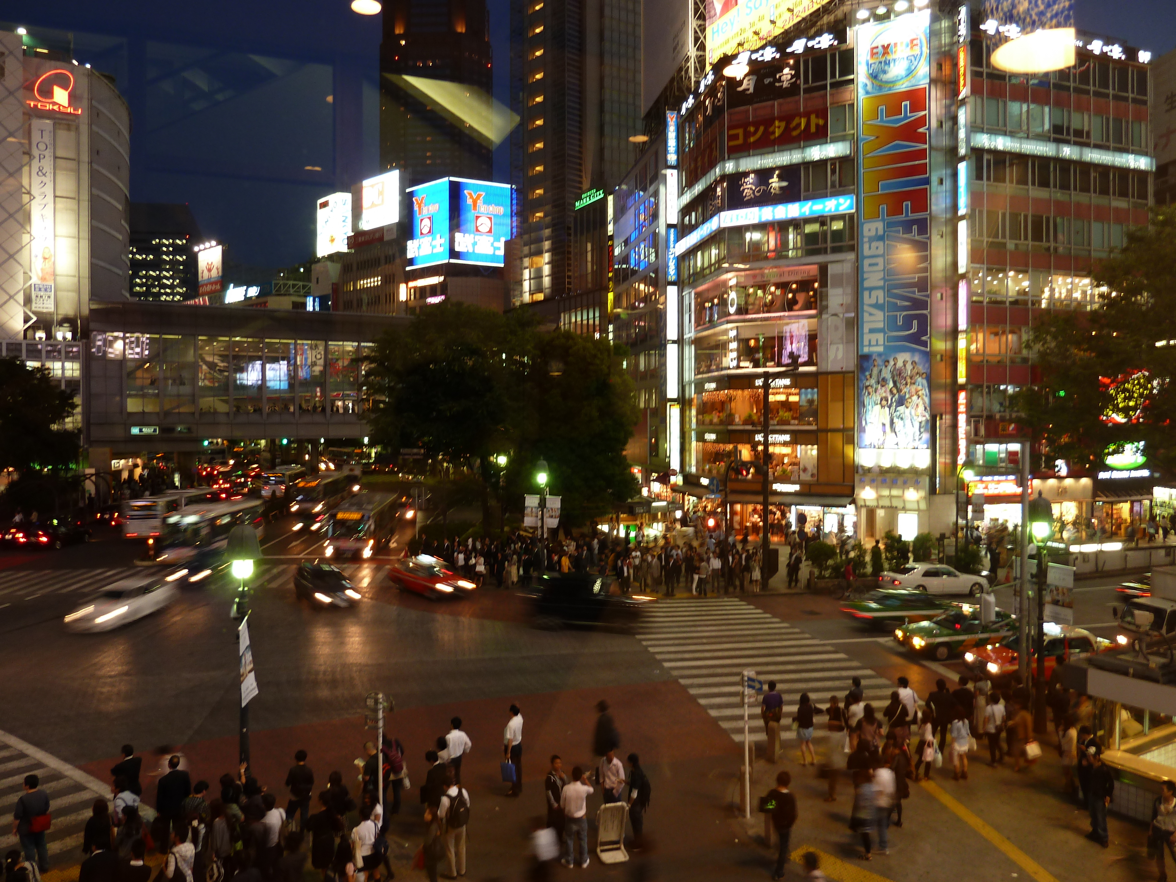 Picture Japan Tokyo Shibuya 2010-06 47 - Center Shibuya