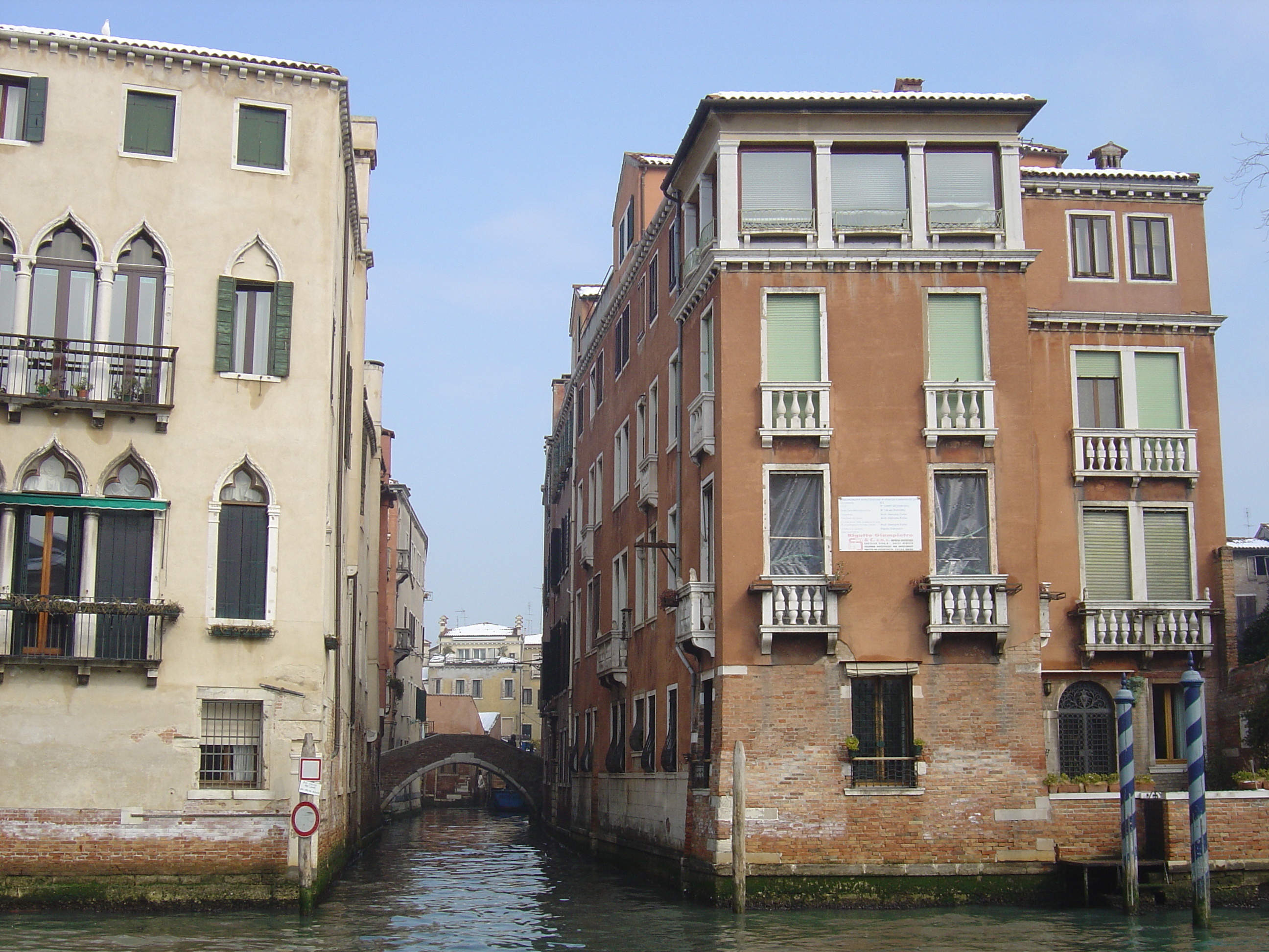 Picture Italy Venice 2005-03 79 - Discovery Venice