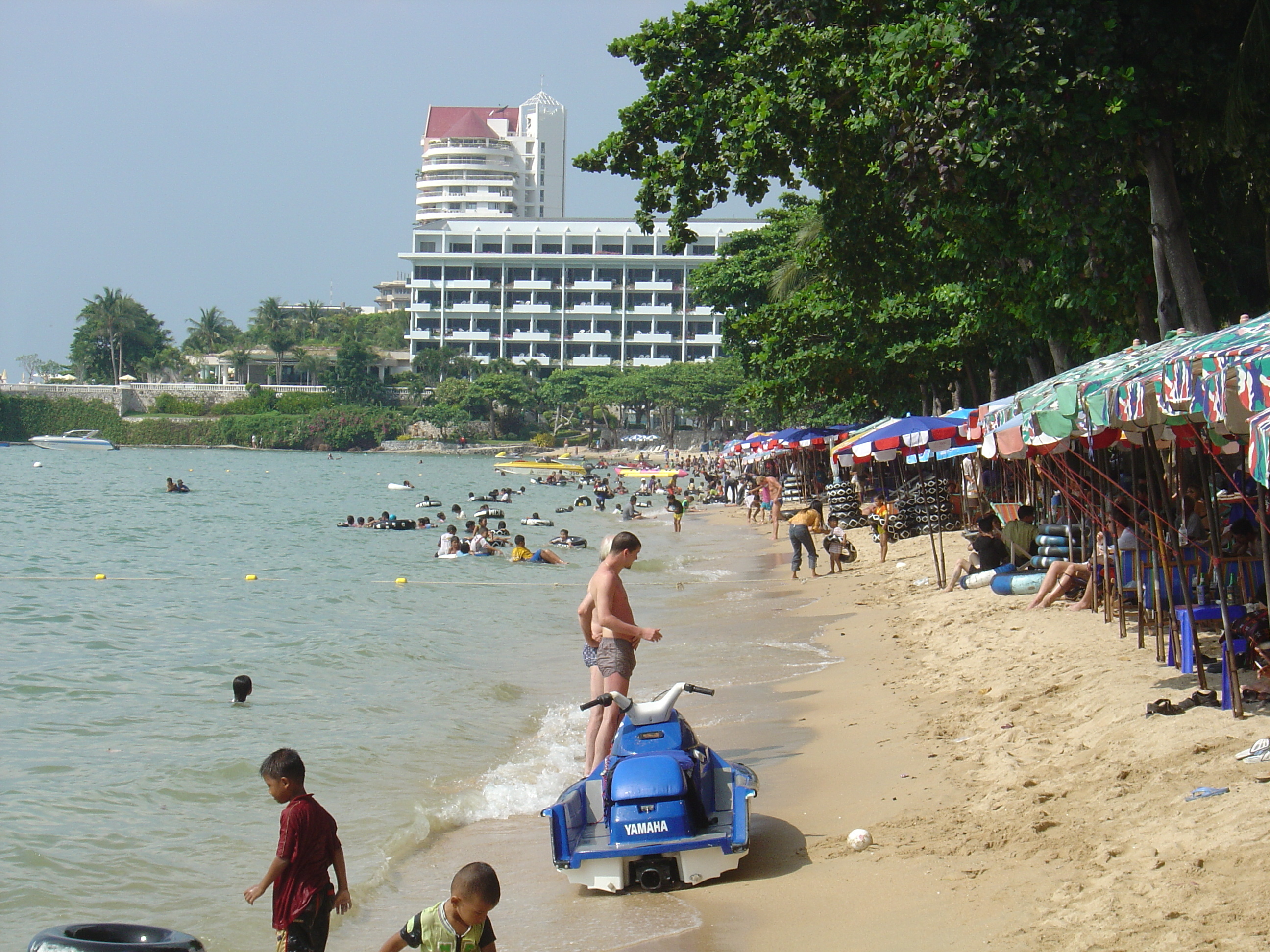 Picture Thailand Pattaya 2004-10 18 - Center Pattaya