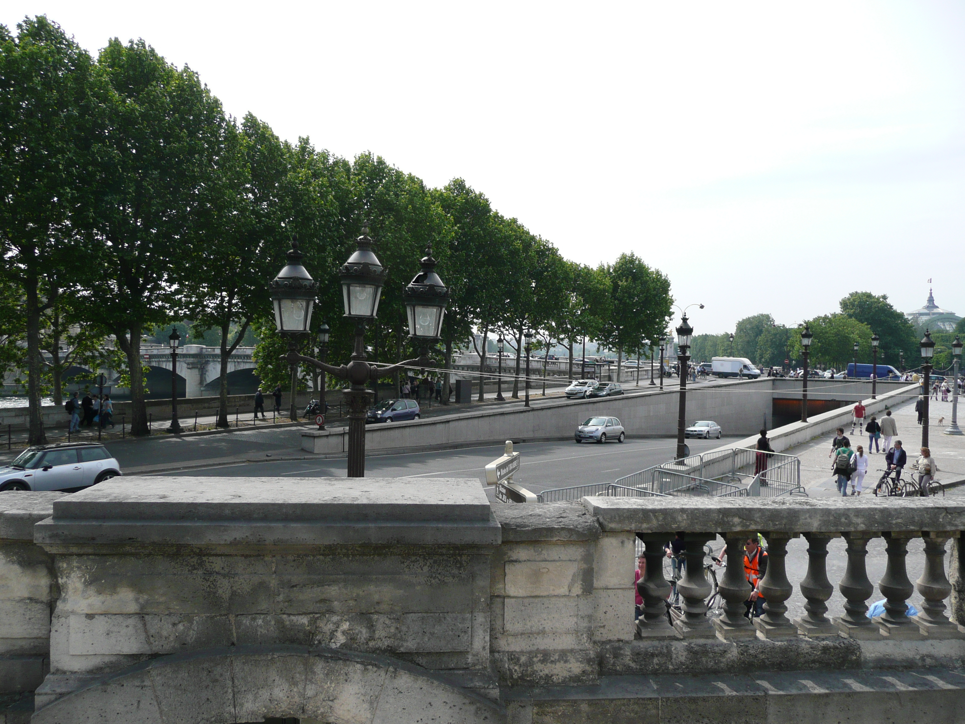 Picture France Paris Garden of Tuileries 2007-05 140 - Discovery Garden of Tuileries