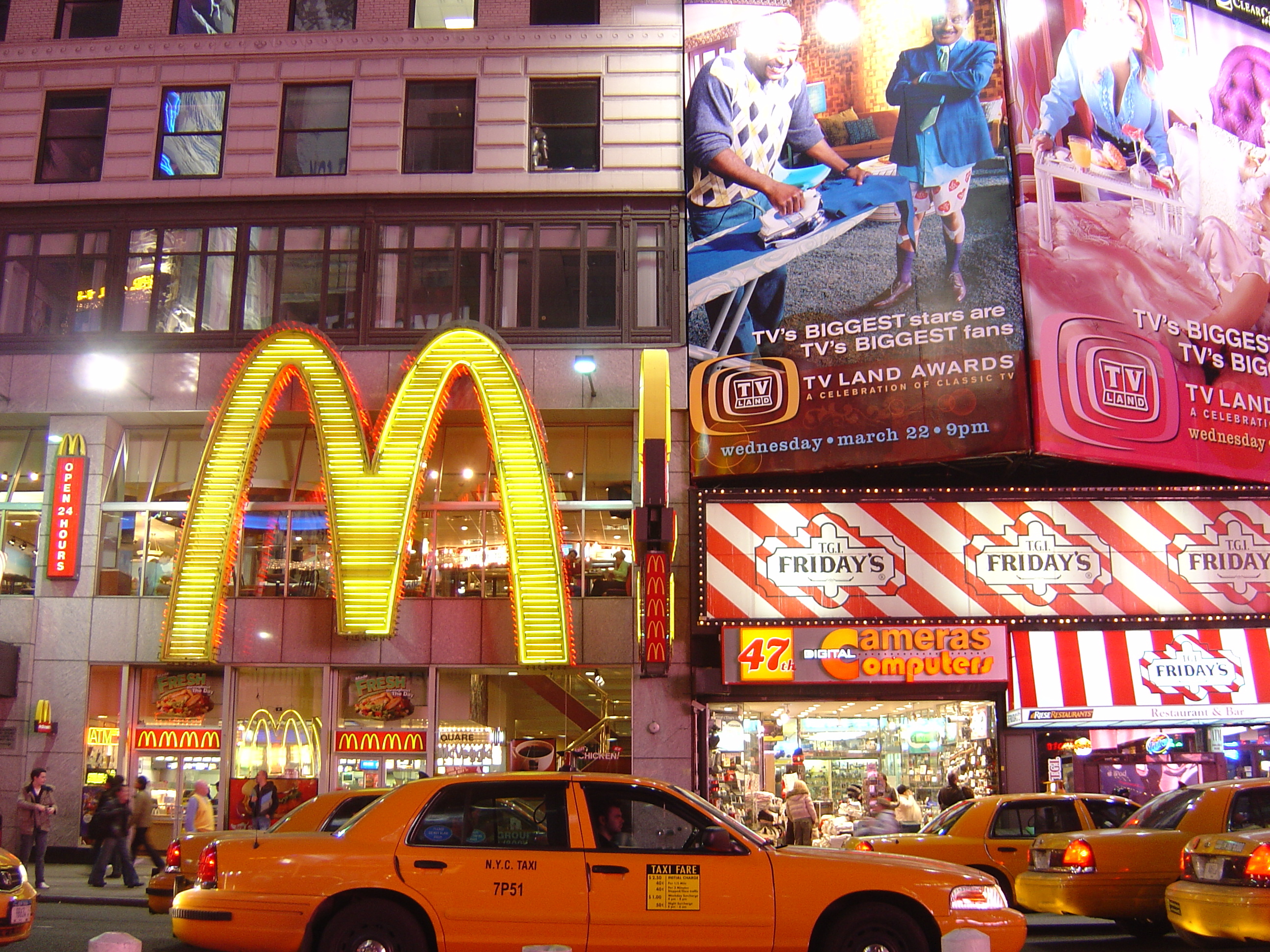 Picture United States New York Time Square 2006-03 58 - Tours Time Square