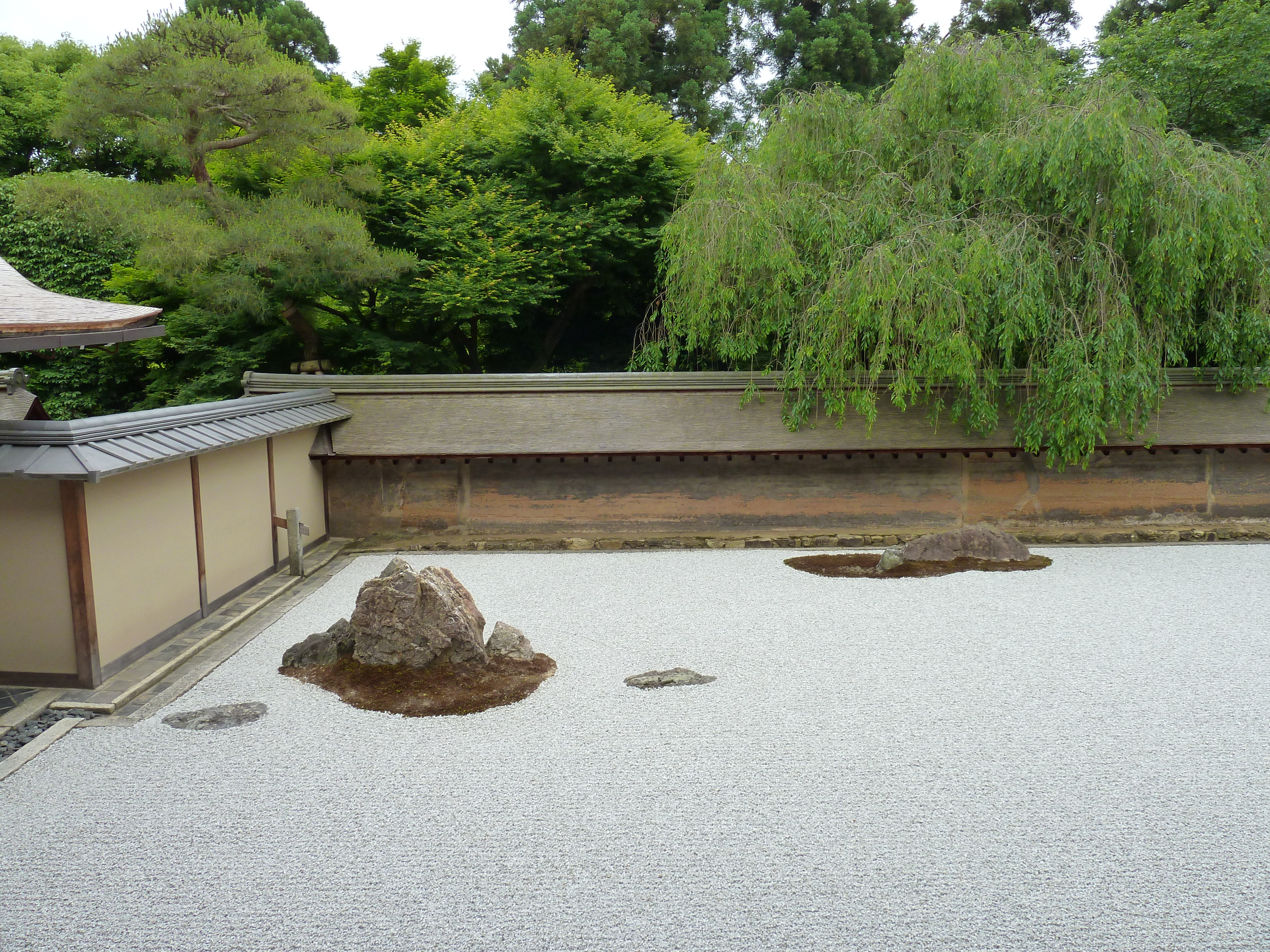 Picture Japan Kyoto Ryoanji Temple 2010-06 15 - Discovery Ryoanji Temple