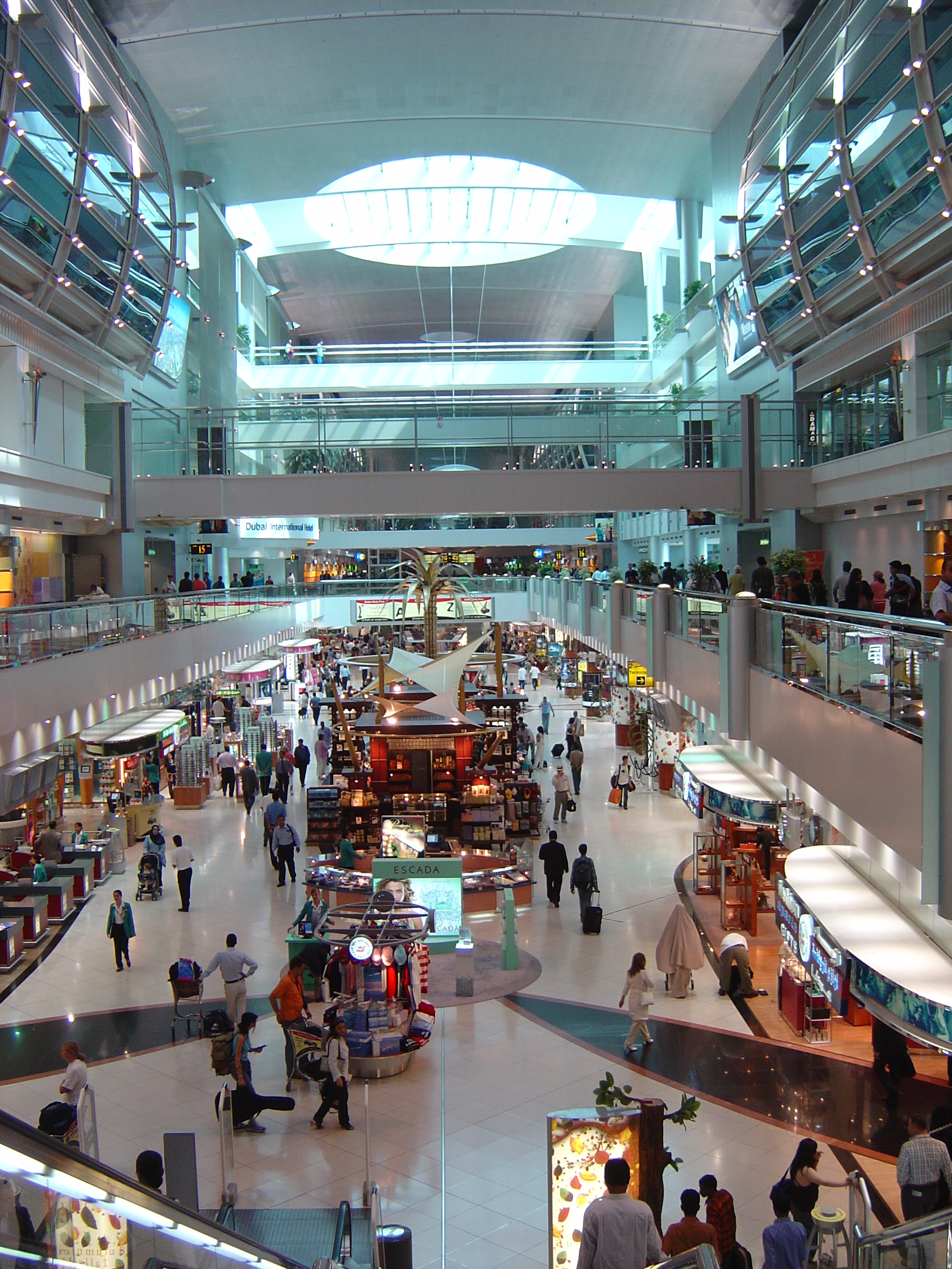 Picture United Arab Emirates Dubai Dubai Airport 2005-09 9 - Tours Dubai Airport