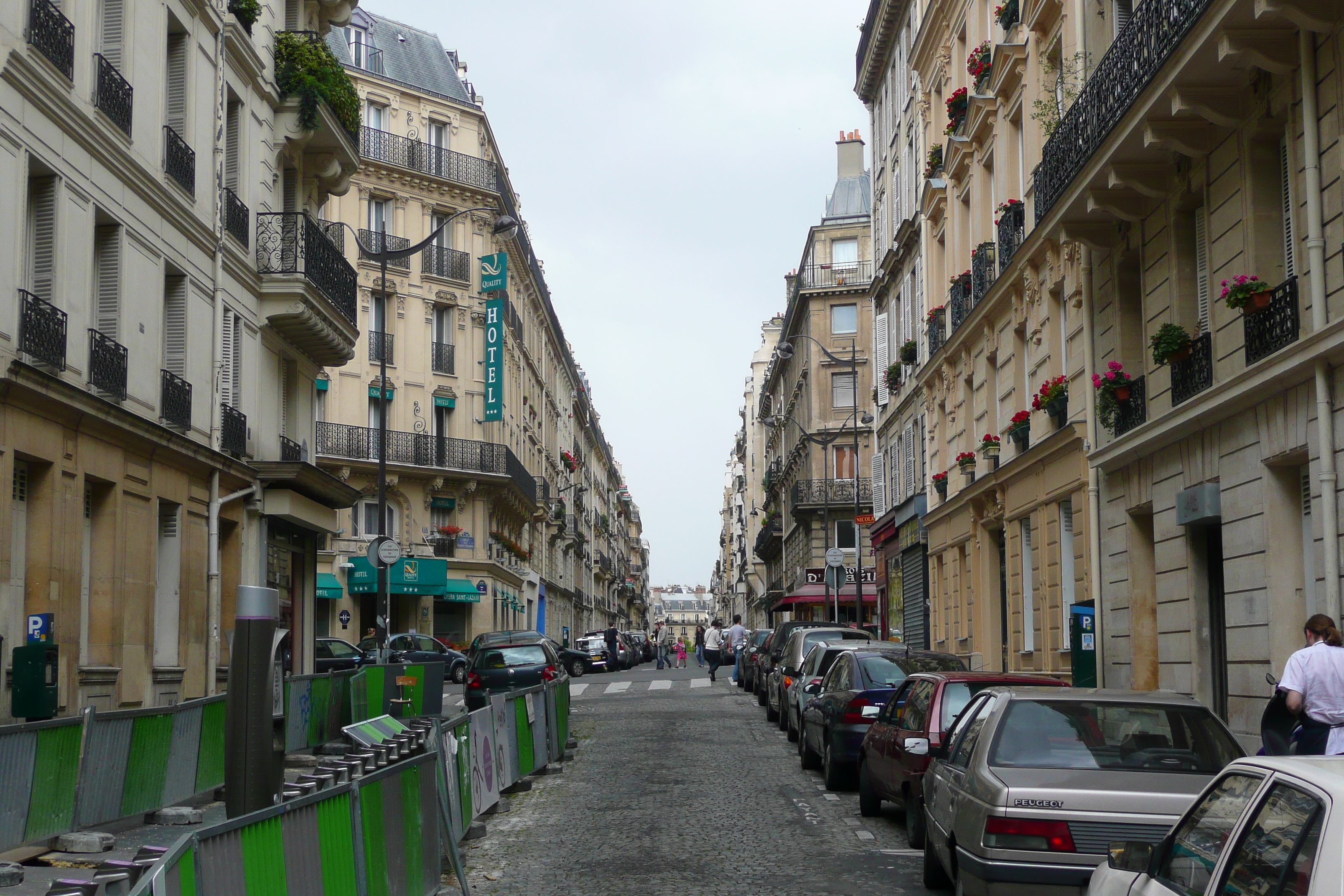 Picture France Paris Rue de Rome 2007-06 28 - Discovery Rue de Rome