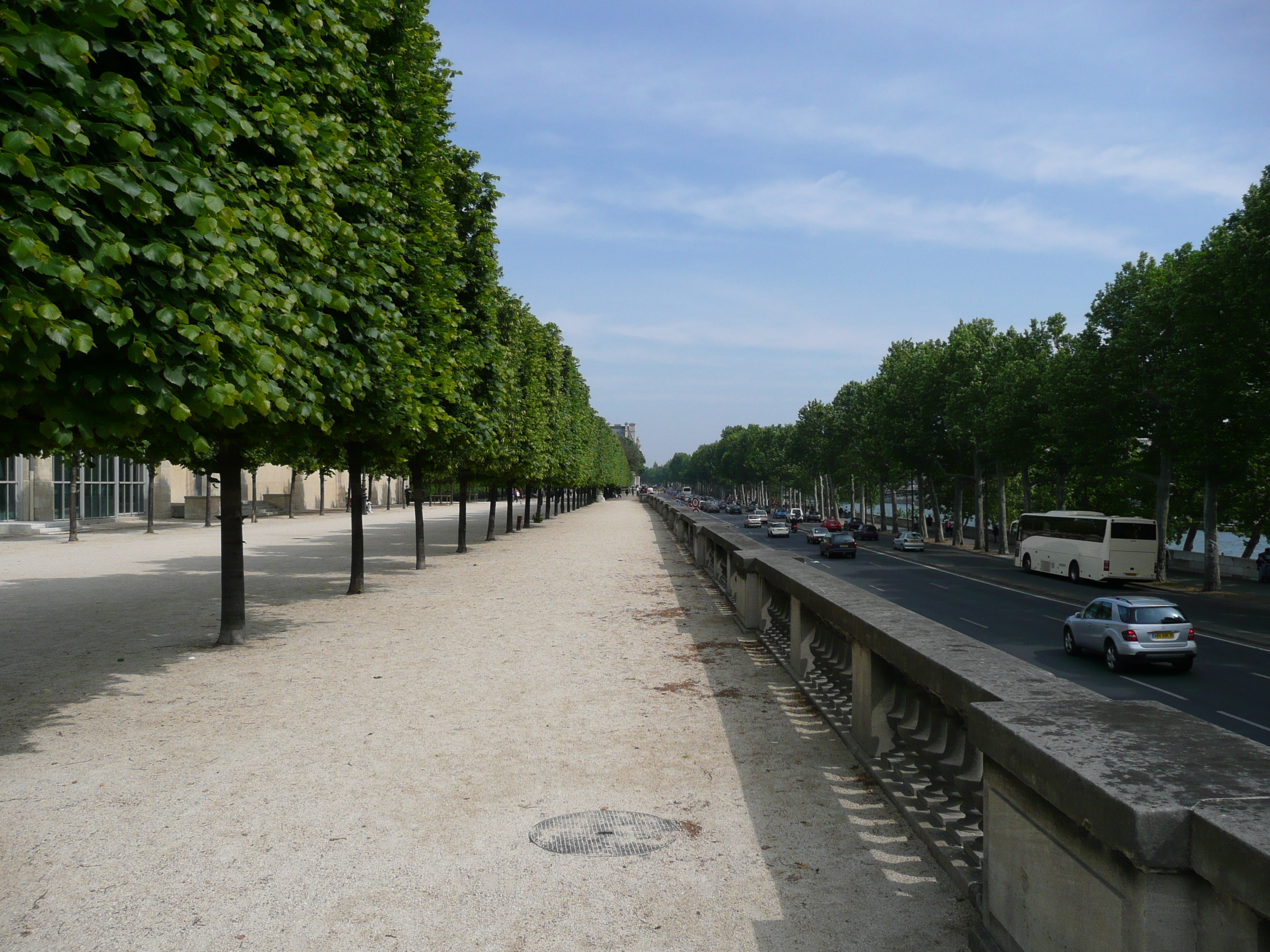 Picture France Paris Garden of Tuileries 2007-05 243 - Tours Garden of Tuileries