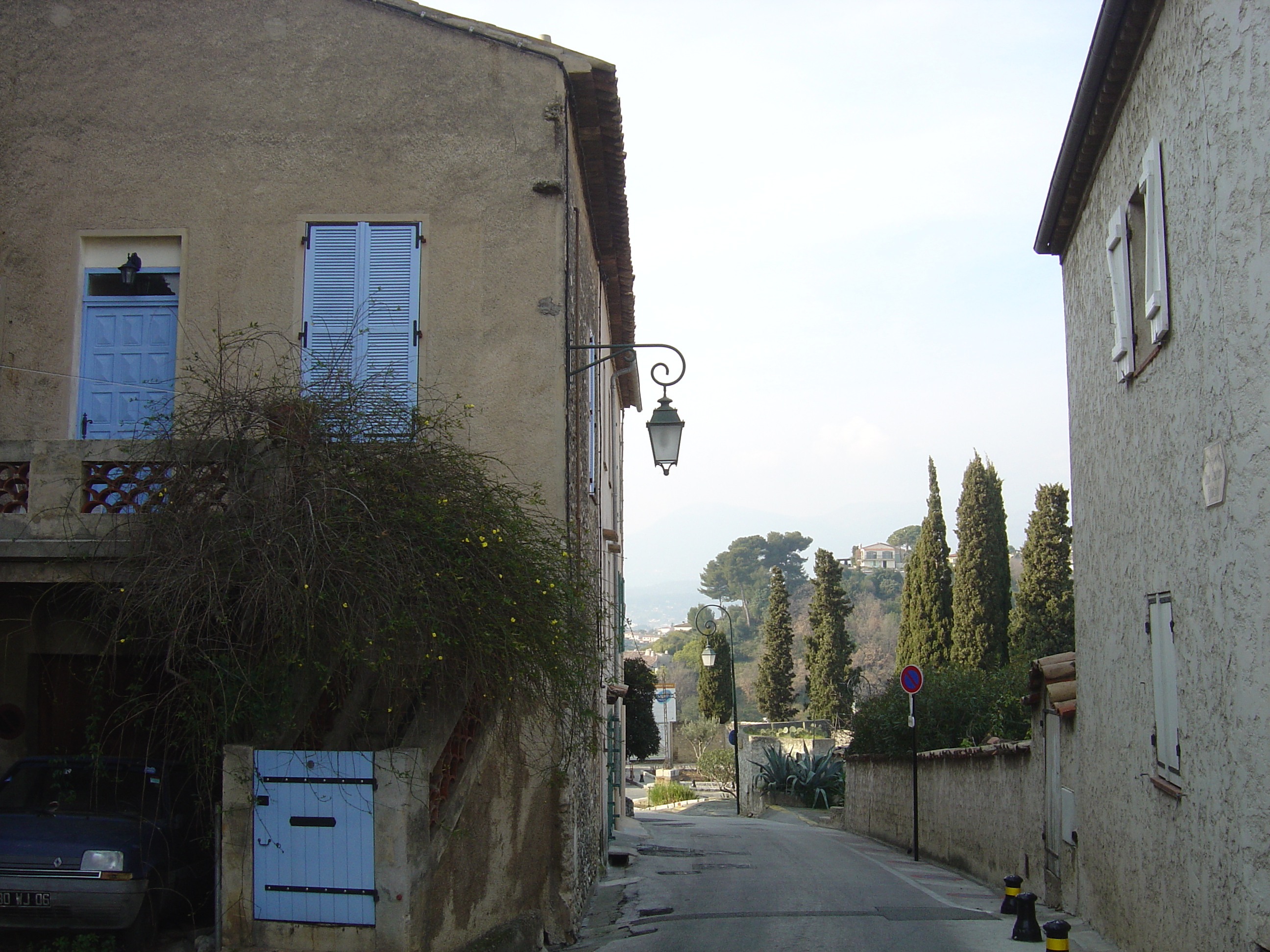 Picture France Les Hauts de Cagnes 2006-01 37 - Tours Les Hauts de Cagnes