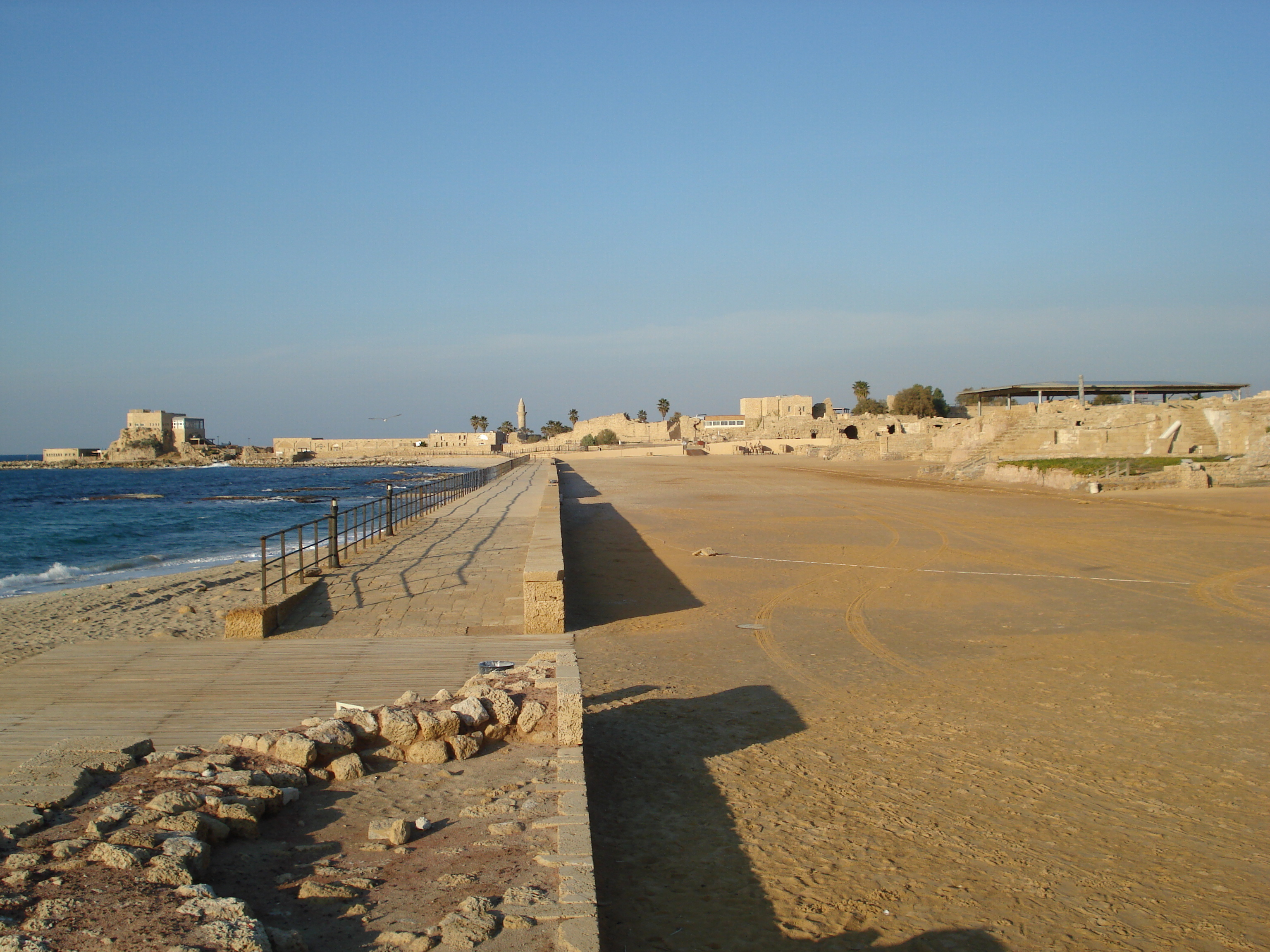 Picture Israel Caesarea 2006-12 137 - Tour Caesarea