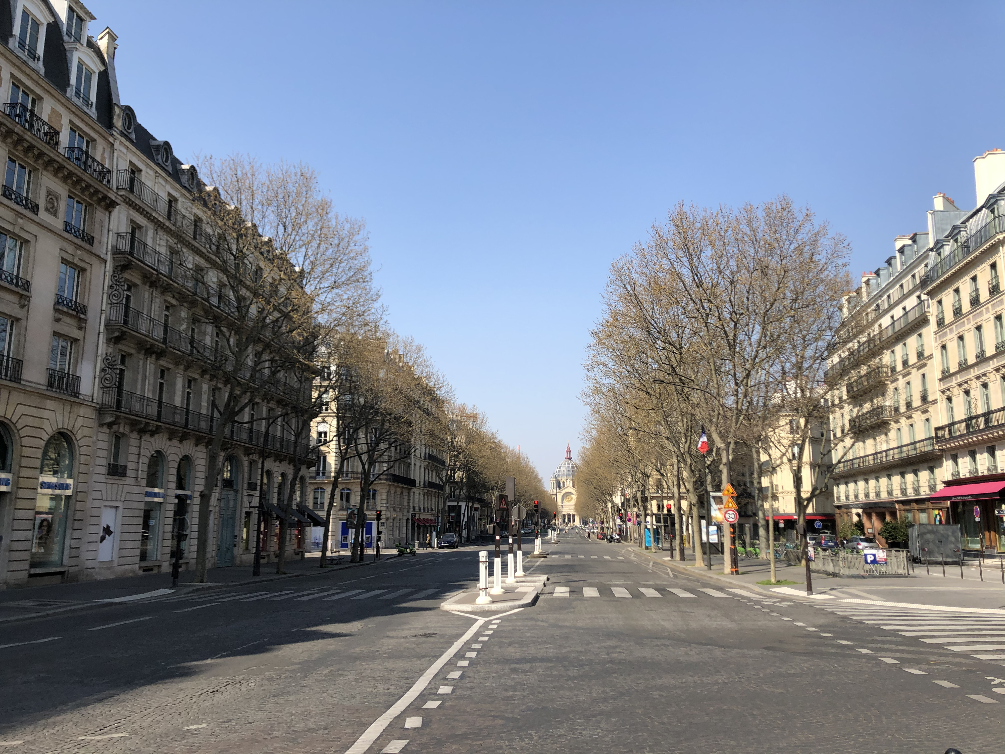 Picture France Paris lockdown 2020-03 147 - Tour Paris lockdown