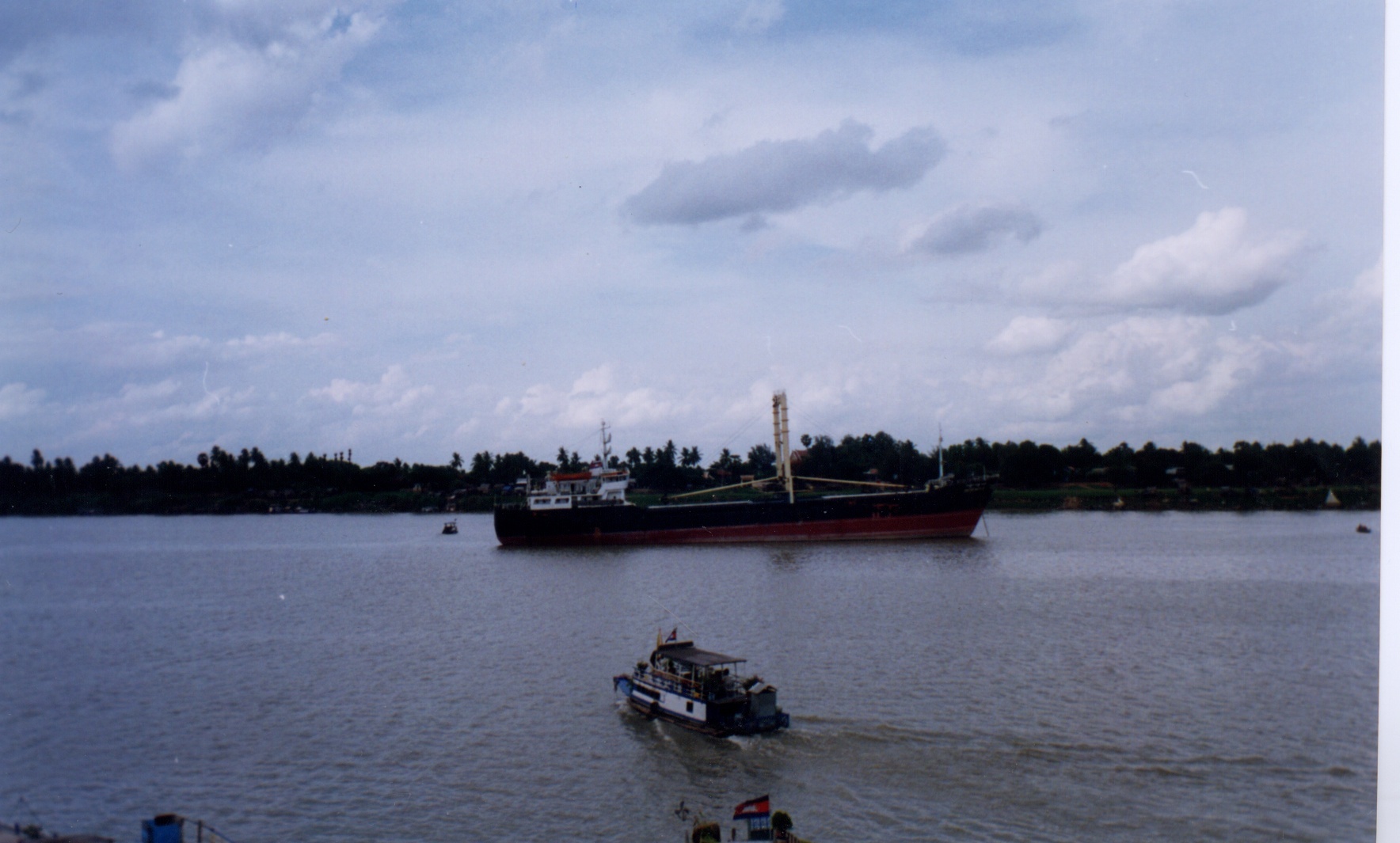 Picture Cambodia Phnom Pen 1996-06 10 - History Phnom Pen