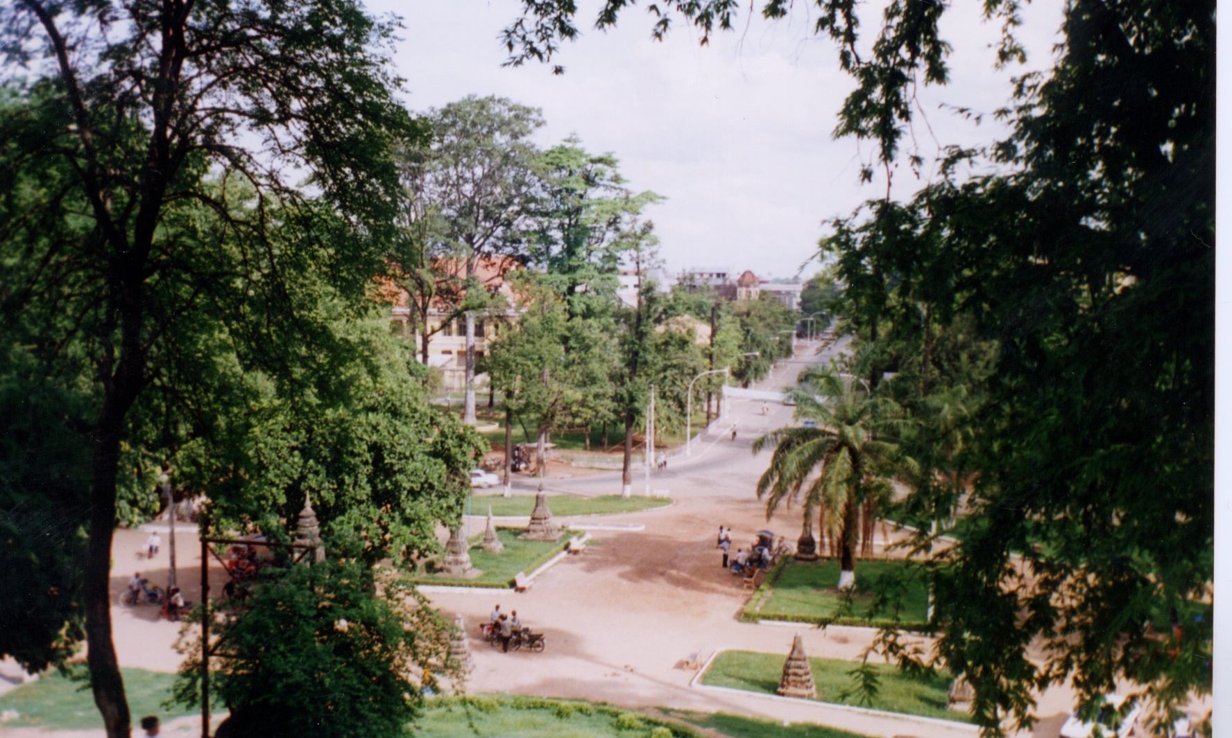 Picture Cambodia Phnom Pen 1996-06 19 - Tour Phnom Pen