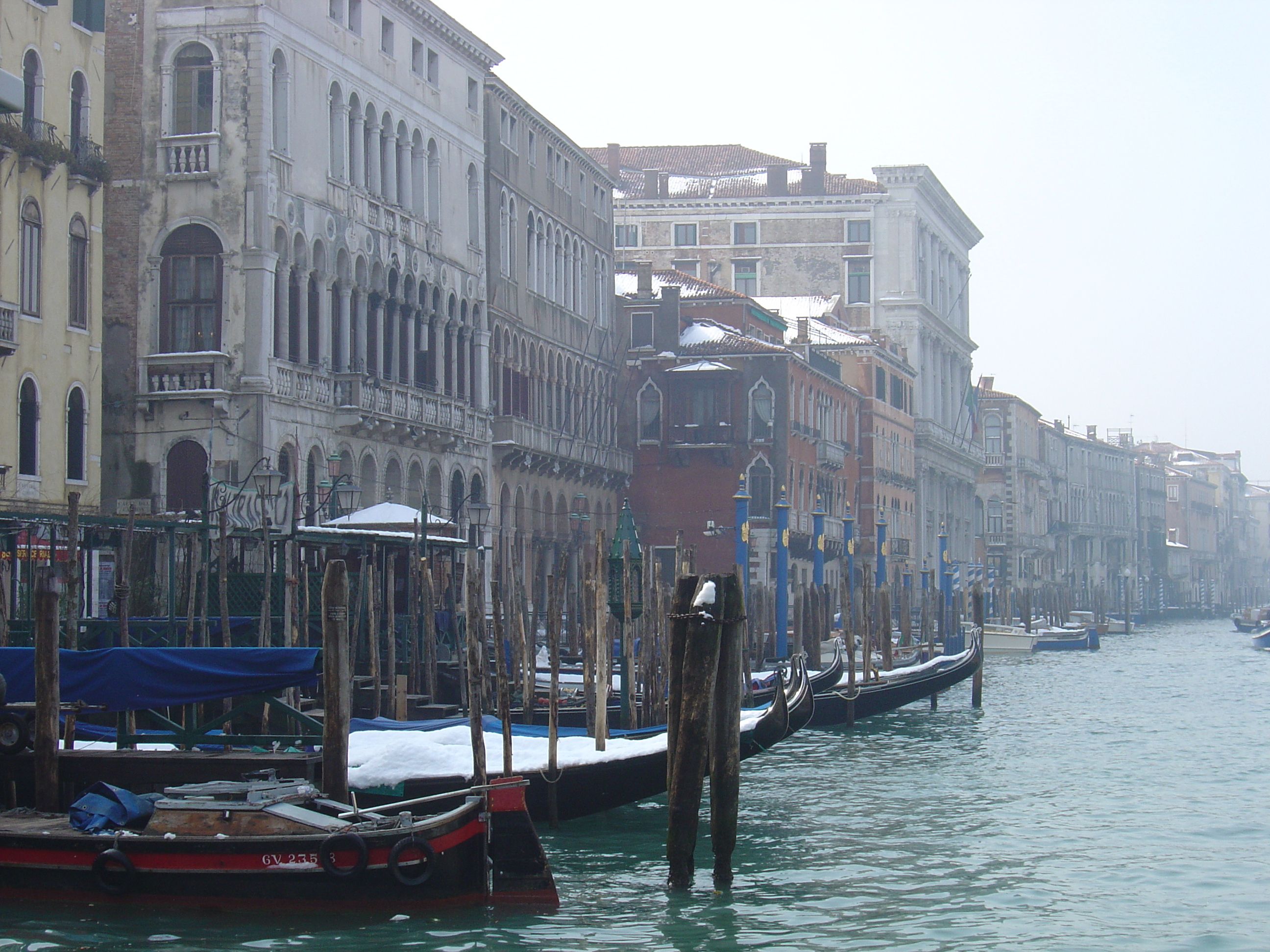 Picture Italy Venice 2005-03 27 - Discovery Venice