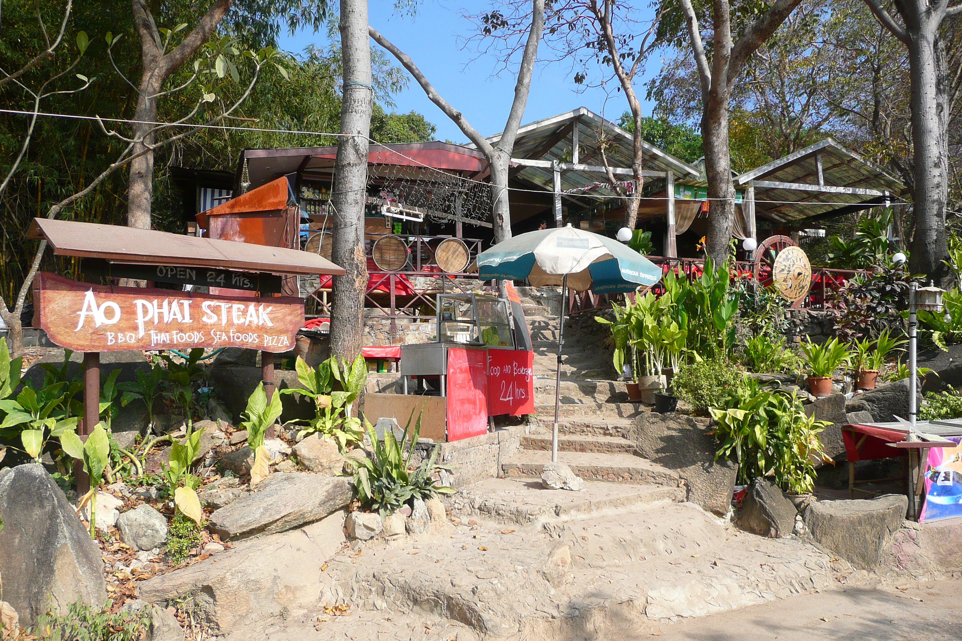 Picture Thailand Ko Samet Ao Phai 2009-01 7 - Center Ao Phai