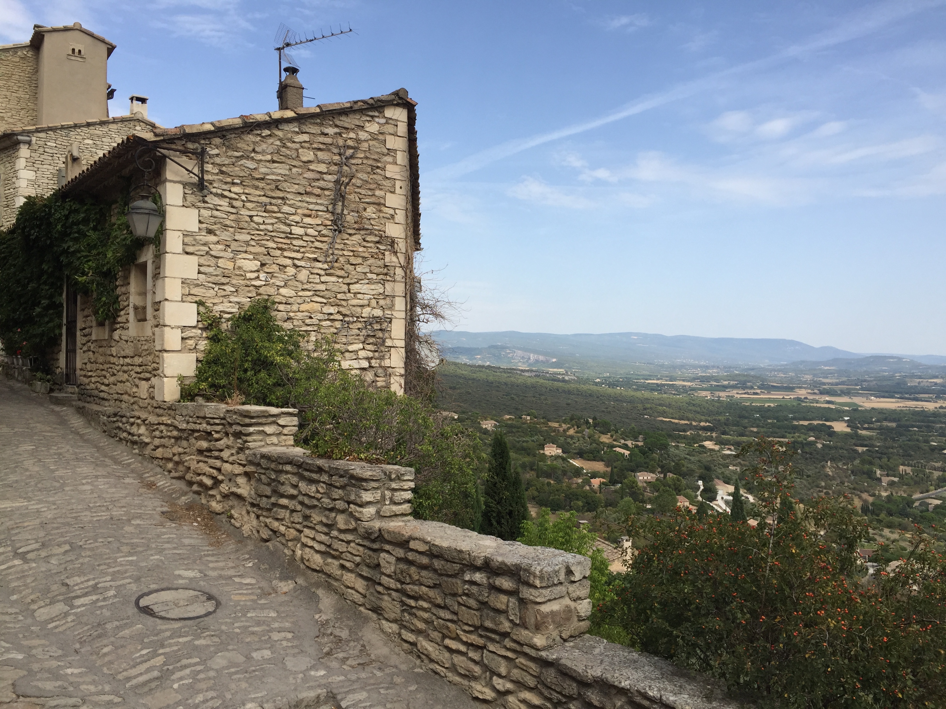 Picture France Gordes 2017-08 24 - Tour Gordes