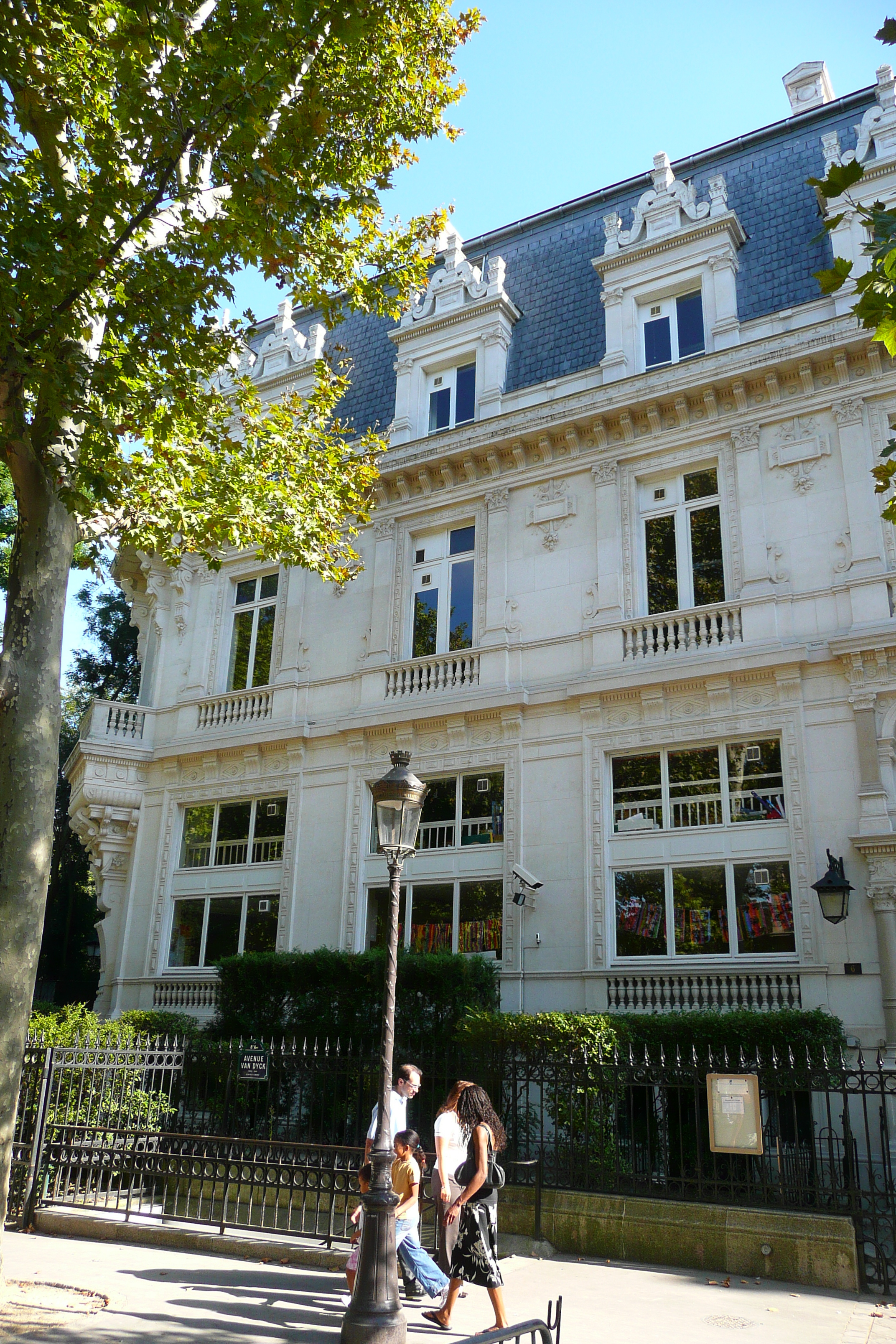 Picture France Paris Monceau Garden 2007-09 16 - History Monceau Garden