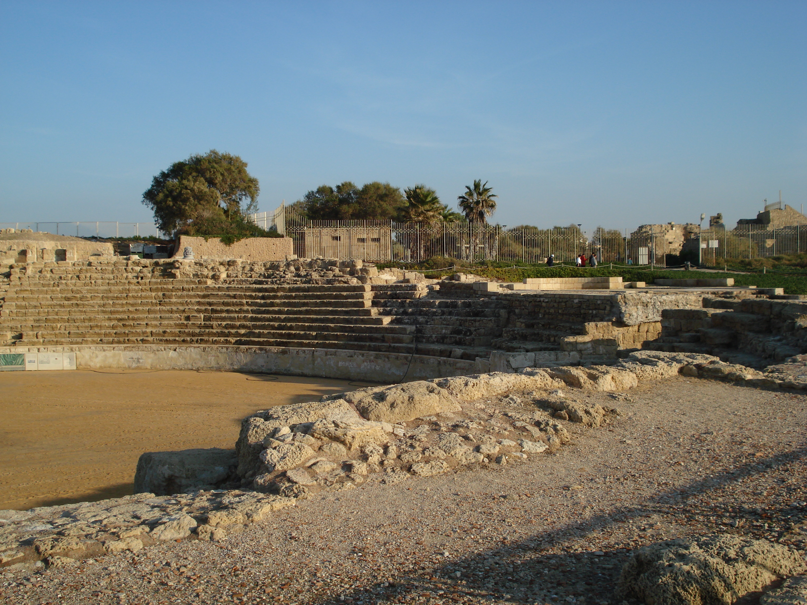 Picture Israel Caesarea 2006-12 135 - Around Caesarea