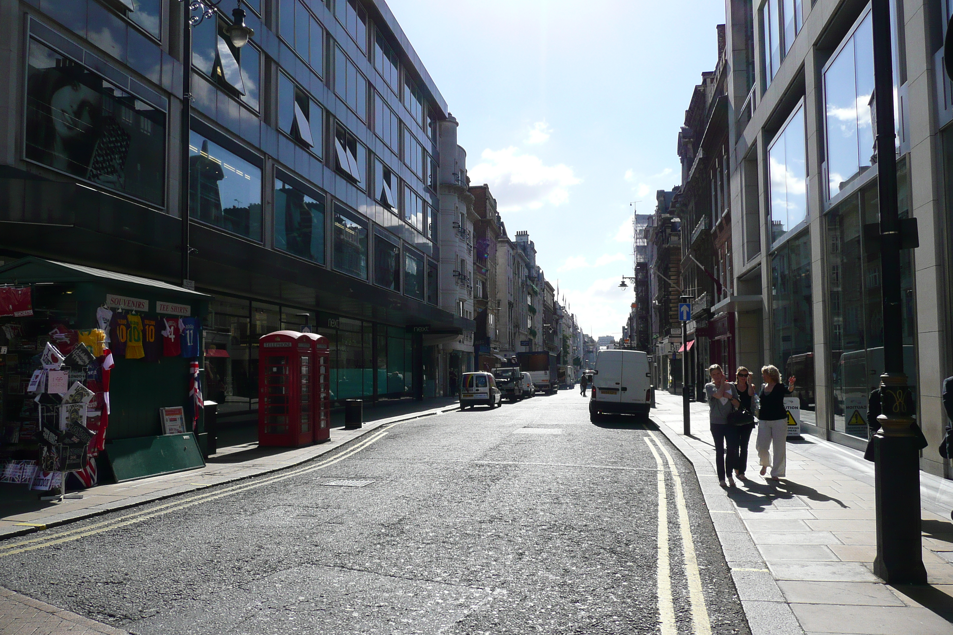 Picture United Kingdom London Oxford Street 2007-09 204 - Discovery Oxford Street