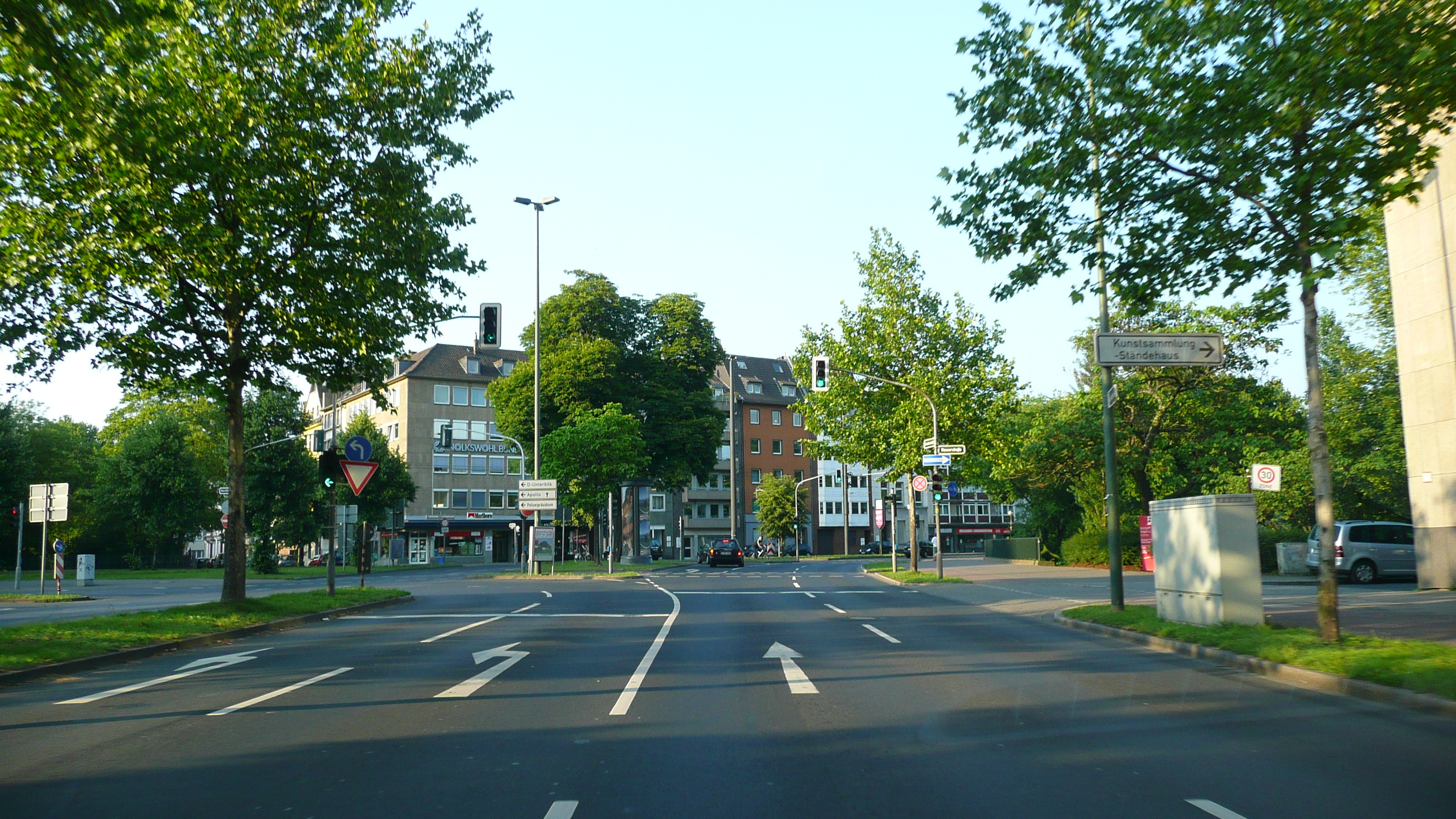 Picture Germany Dusseldorf 2007-05 36 - Journey Dusseldorf