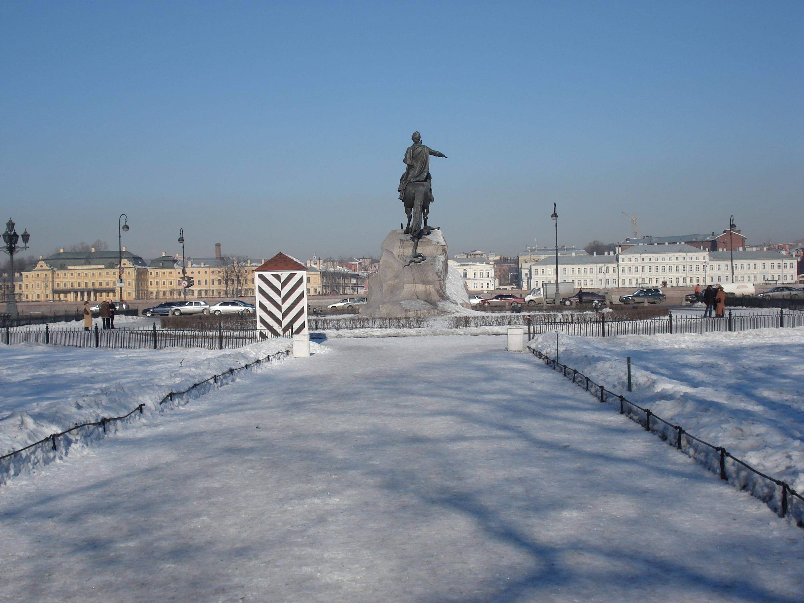 Picture Russia St Petersburg Alexandrovsky Garden 2006-03 15 - Tour Alexandrovsky Garden