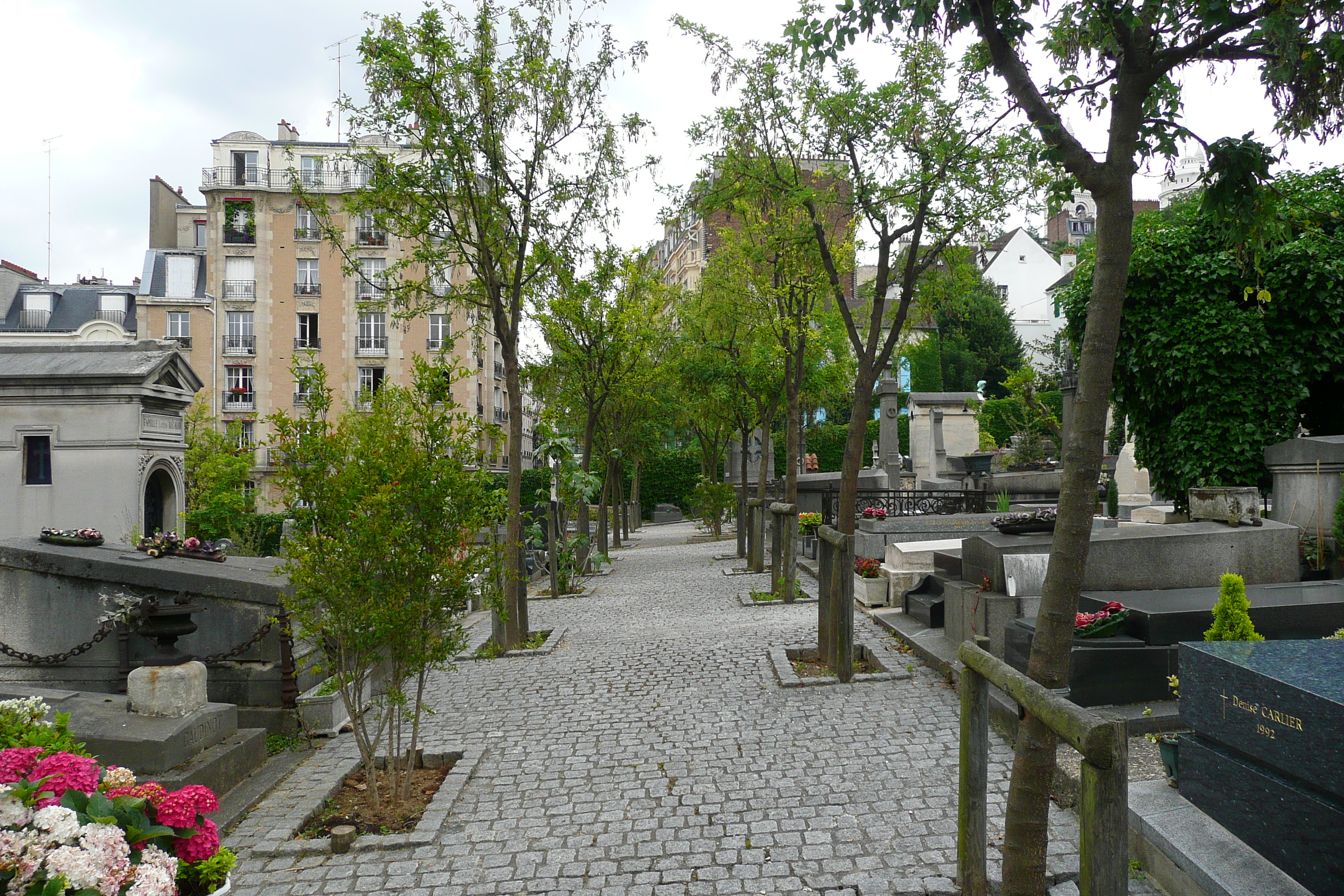 Picture France Paris St. Vincent Cemetery 2007-06 26 - Discovery St. Vincent Cemetery