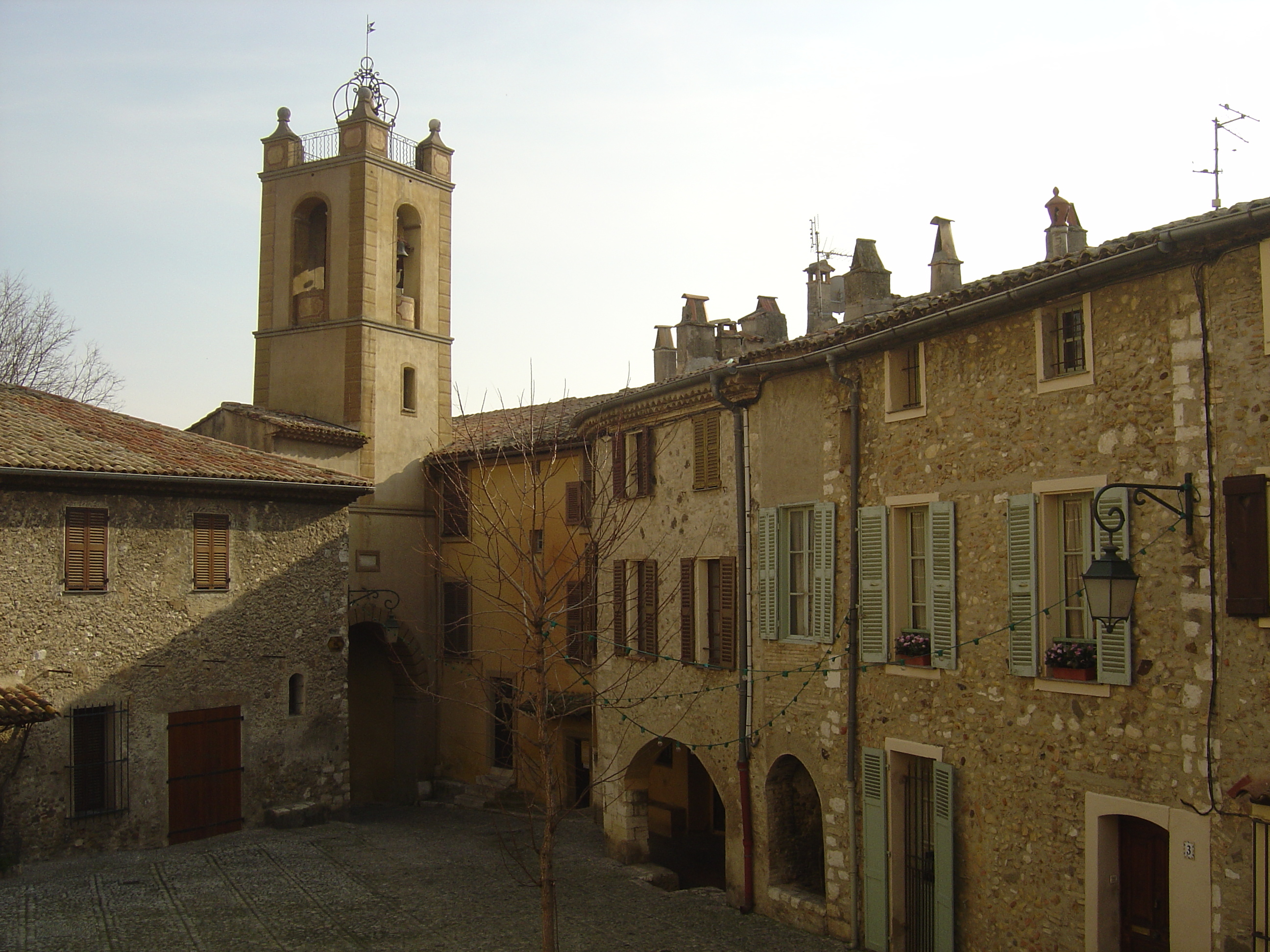 Picture France Les Hauts de Cagnes 2006-01 29 - Tour Les Hauts de Cagnes