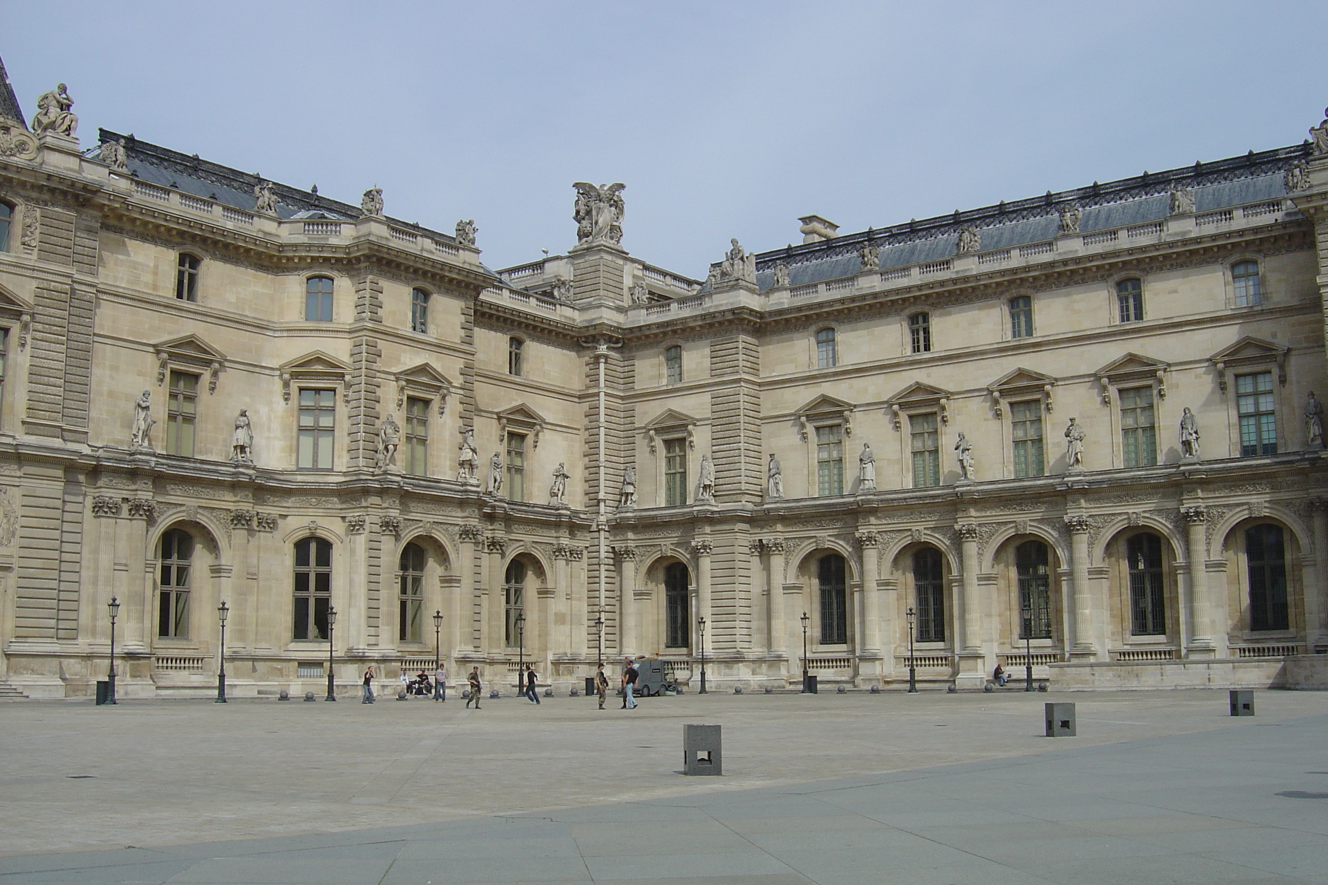 Picture France Paris Louvre 2007-05 85 - Recreation Louvre