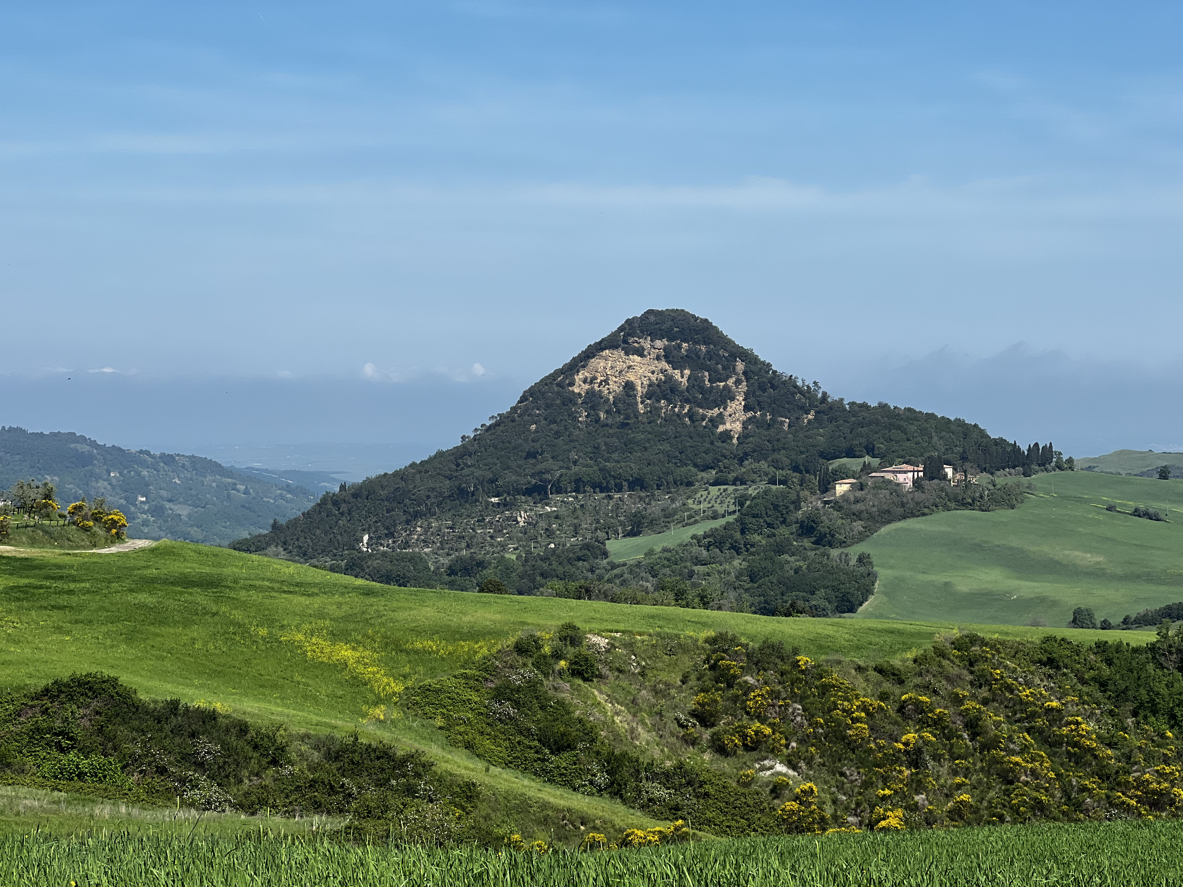 Picture Italy Volterra 2022-05 4 - History Volterra