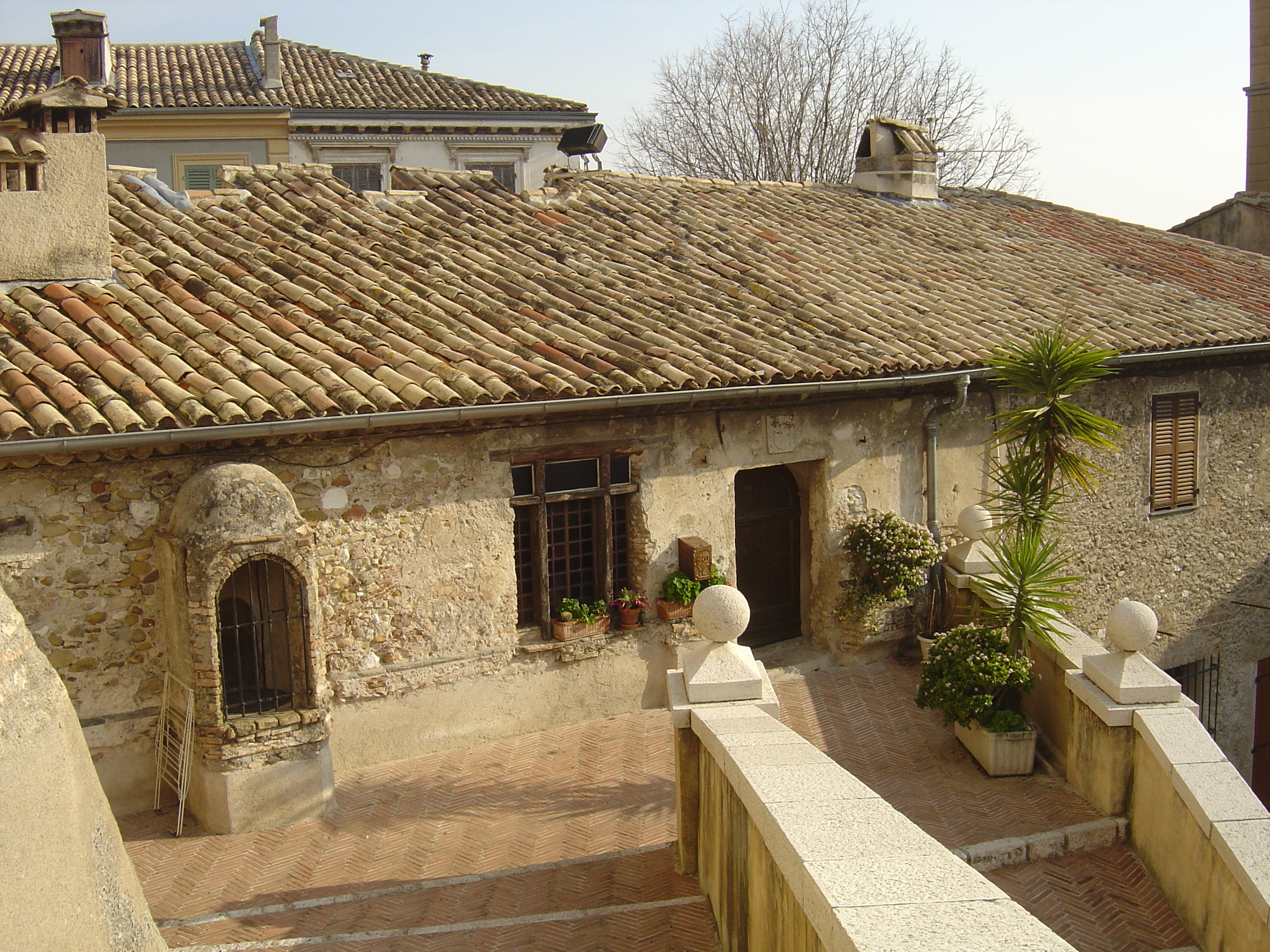 Picture France Les Hauts de Cagnes 2006-01 82 - Tour Les Hauts de Cagnes