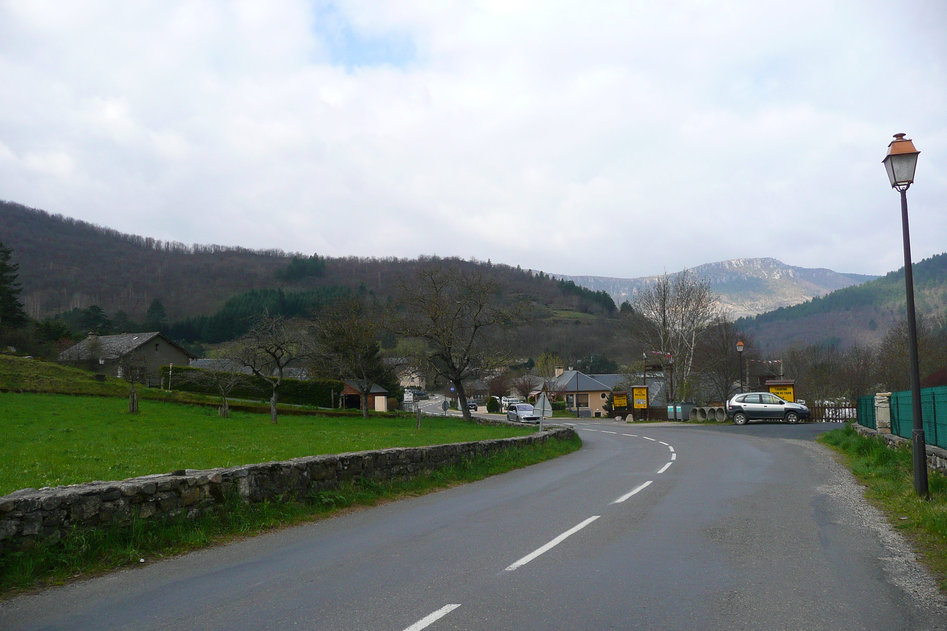 Picture France Cevennes Mountains Cocures to Florac road 2008-04 24 - Around Cocures to Florac road