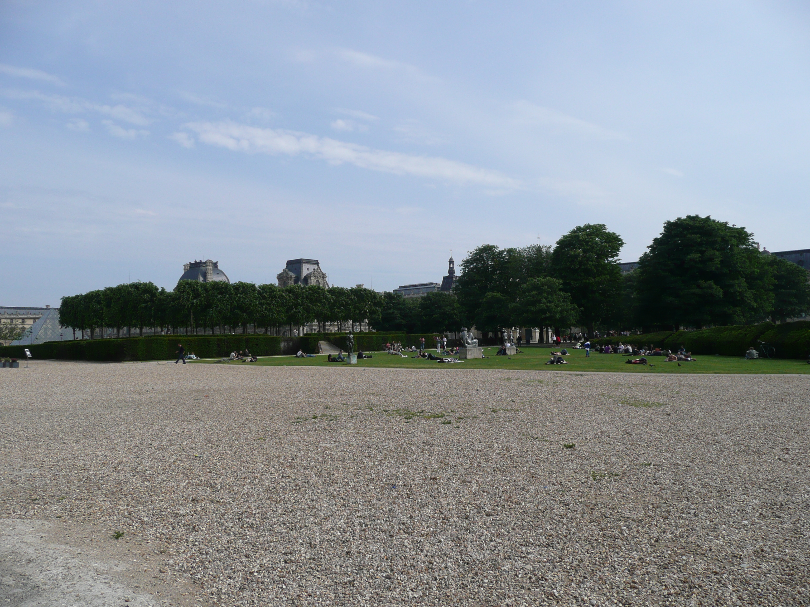 Picture France Paris Louvre Carrousel Garden 2007-05 22 - Recreation Louvre Carrousel Garden