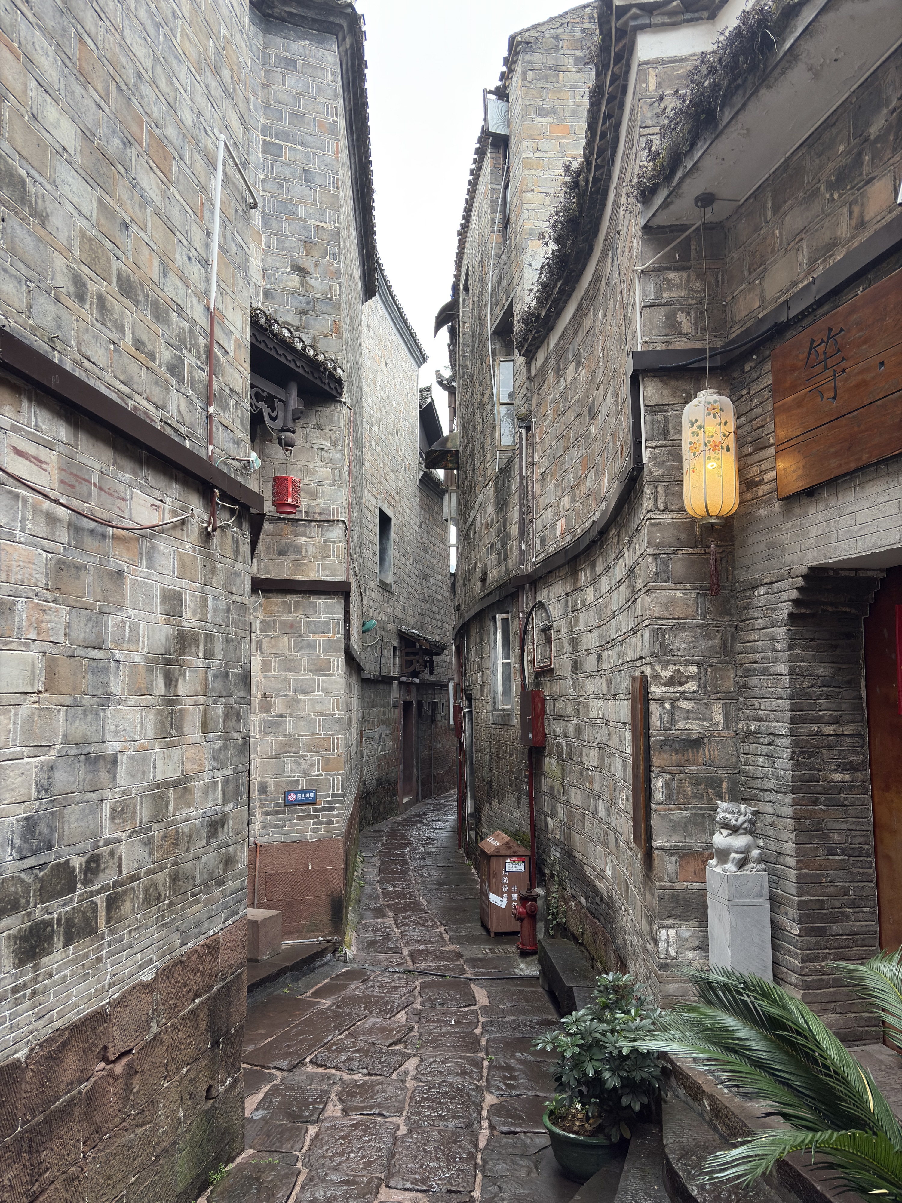 Picture China Fenghuang Ancient City 2026-01 117 - Center Fenghuang Ancient City