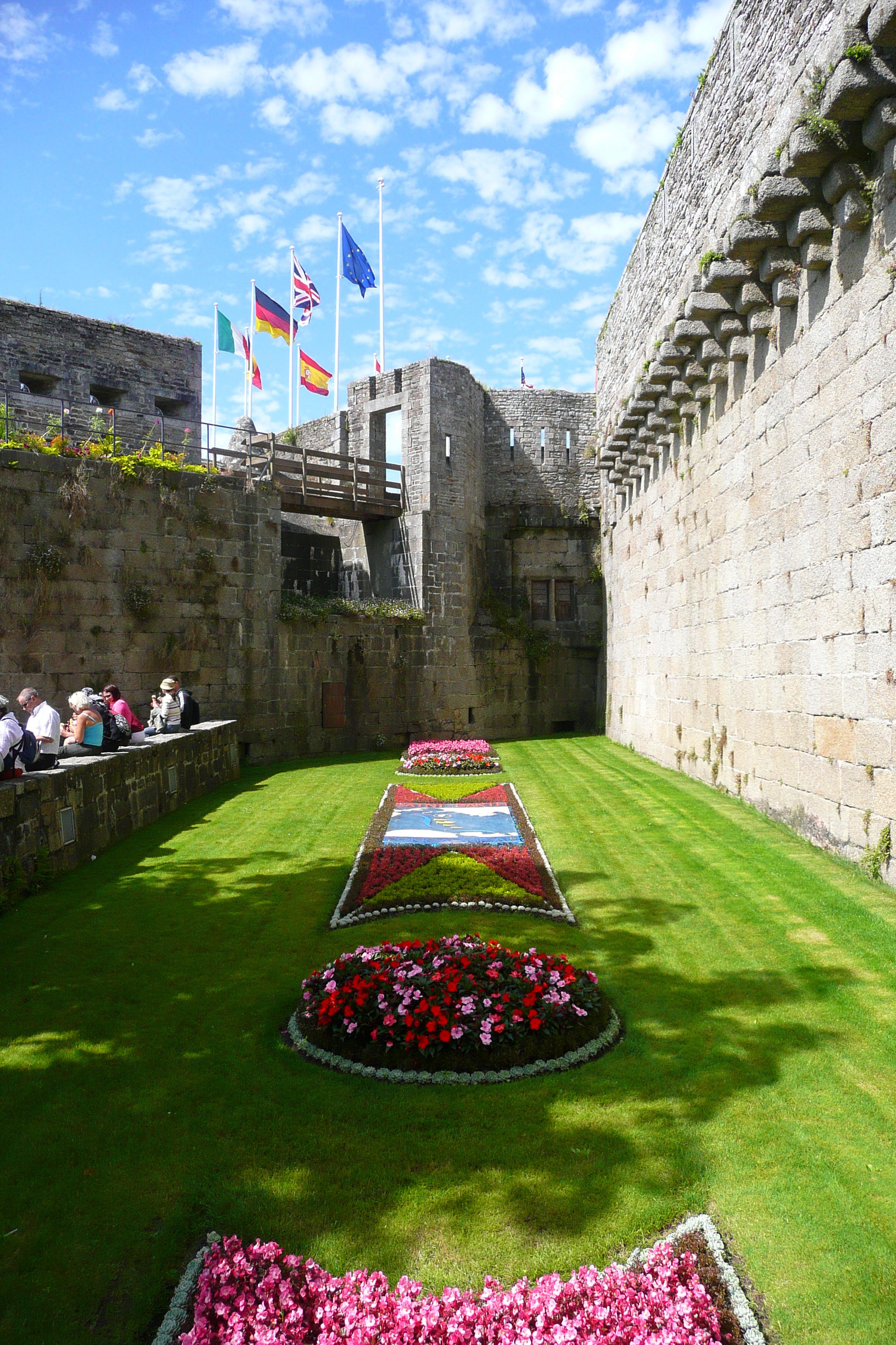 Picture France Concarneau 2008-07 34 - Tours Concarneau