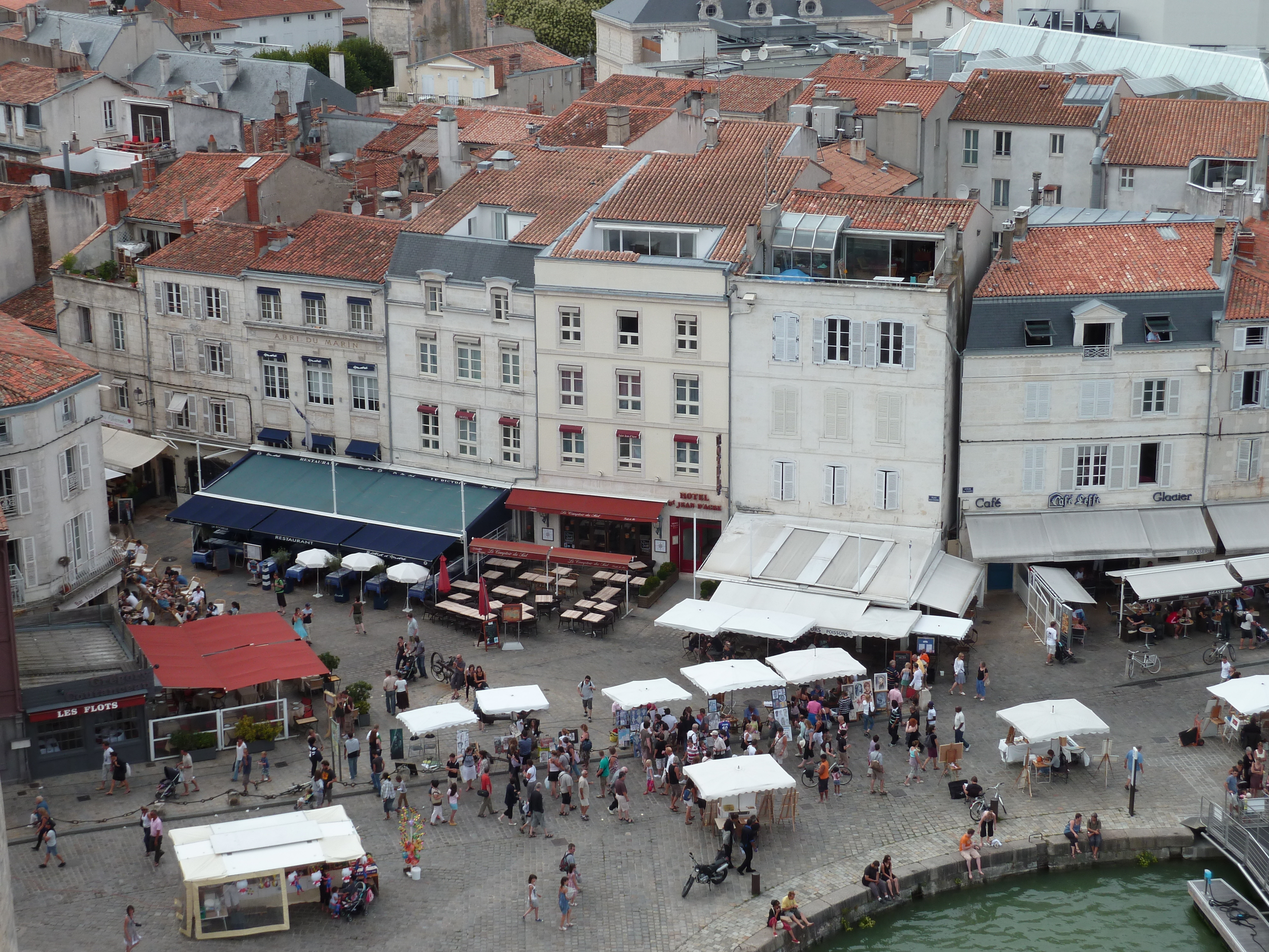 Picture France La Rochelle St. Nicolas Tower 2010-08 20 - Around St. Nicolas Tower