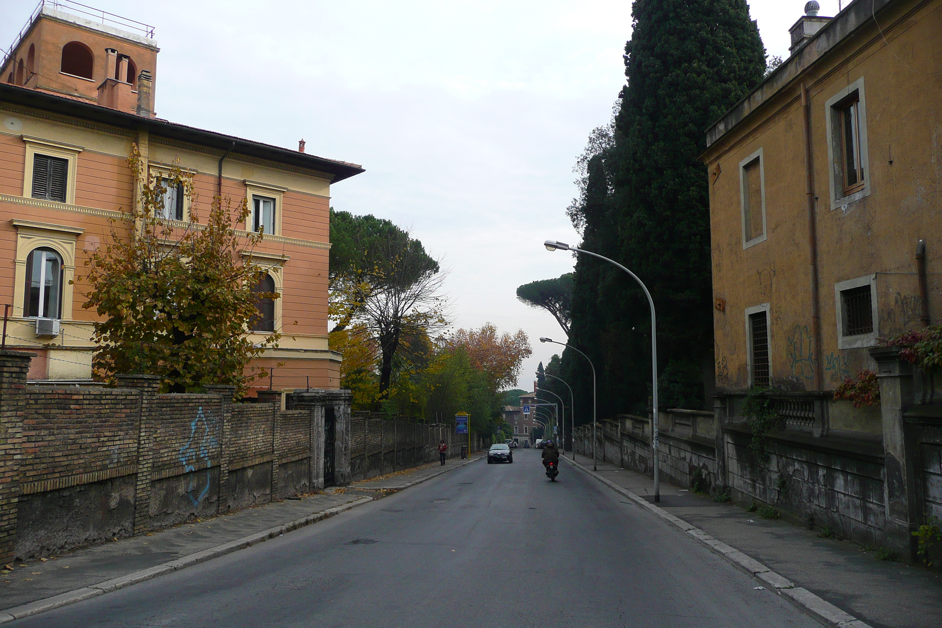 Picture Italy Rome Via Giacomo Medici 2007-11 14 - History Via Giacomo Medici