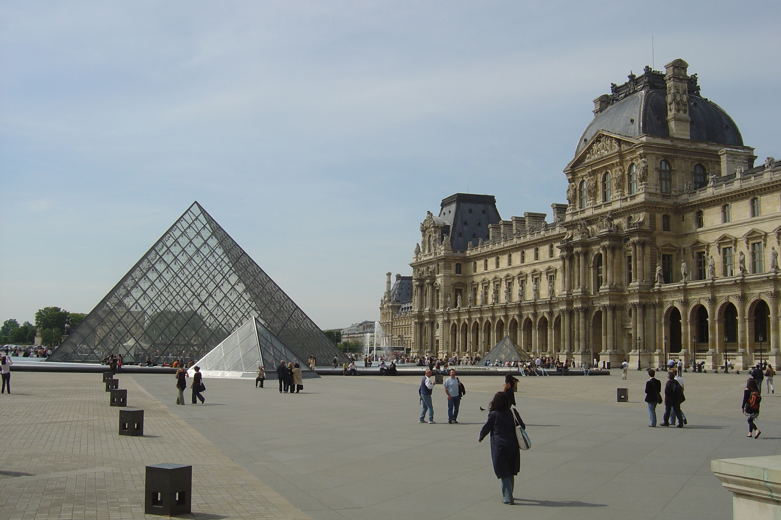 Picture France Paris Louvre 2007-05 118 - Recreation Louvre