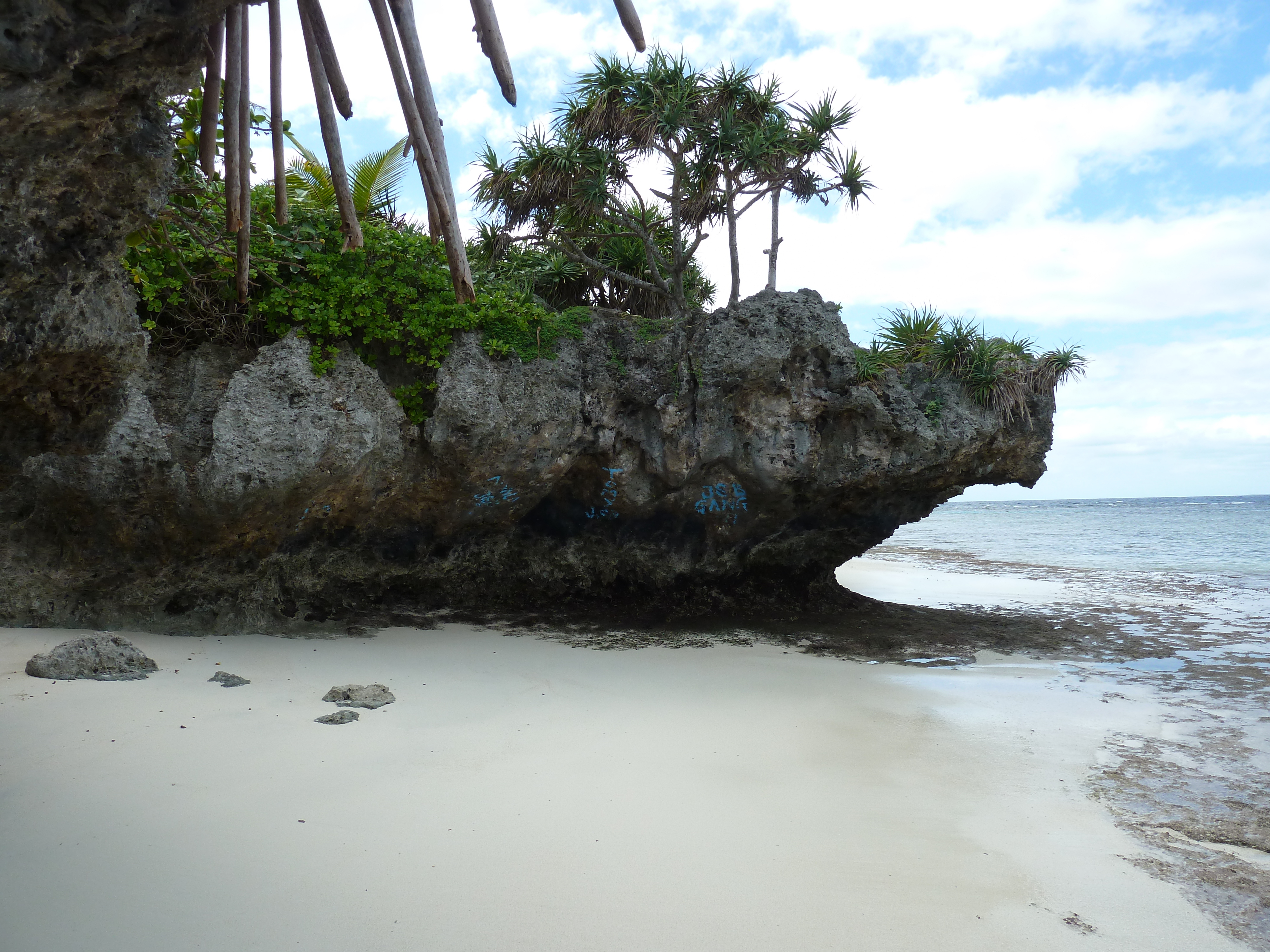 Picture New Caledonia Lifou Baie des tortues 2010-05 24 - History Baie des tortues