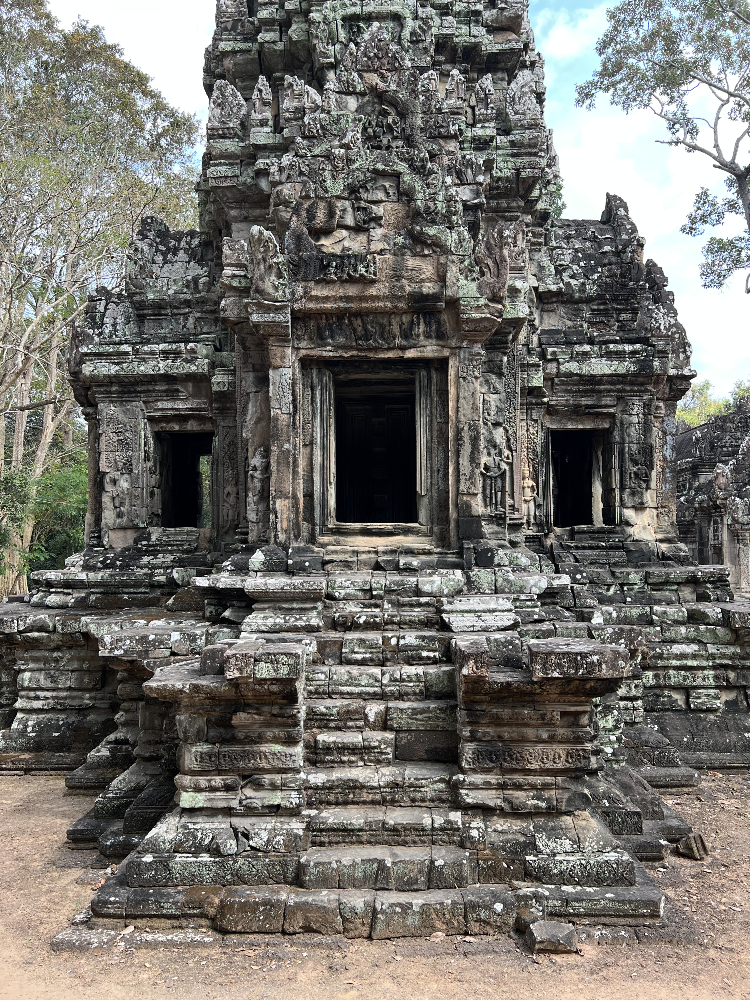 Picture Cambodia Siem Reap Thommanon 2023-01 2 - Tours Thommanon