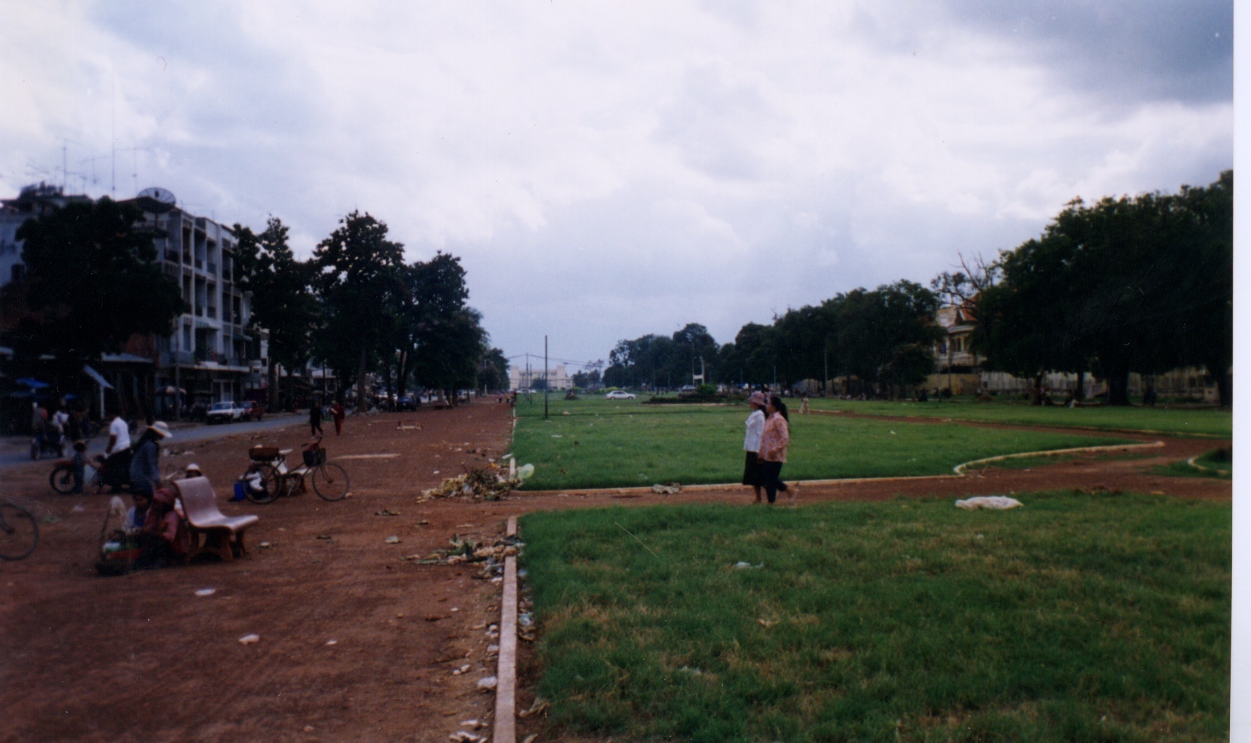 Picture Cambodia Phnom Pen 1996-06 18 - Tour Phnom Pen