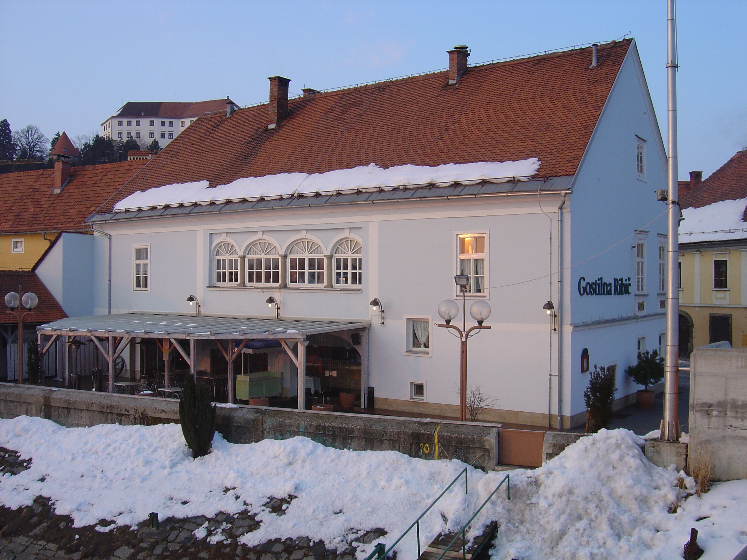 Picture Slovenia Ptuj 2005-03 31 - Discovery Ptuj