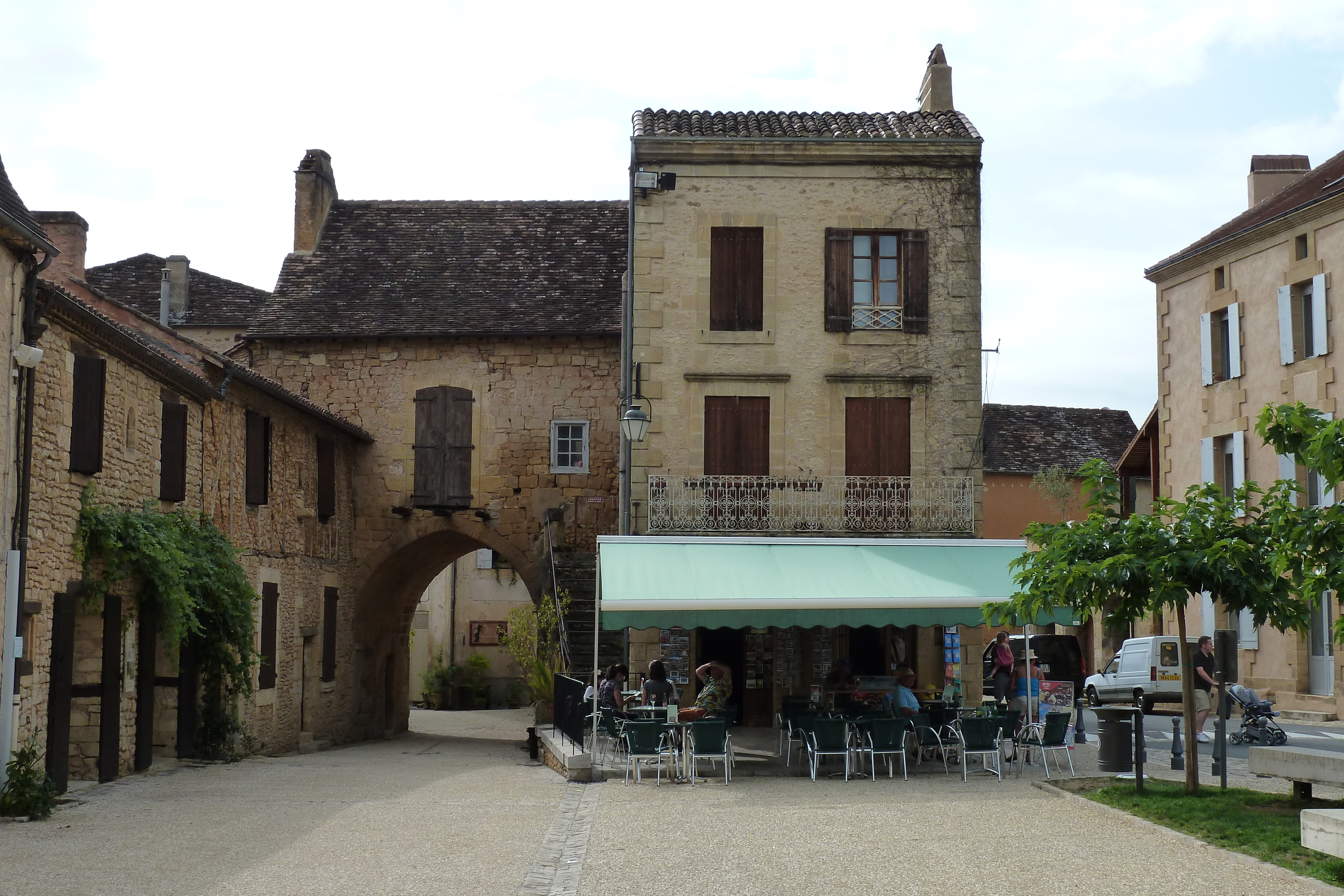 Picture France Cadouin 2010-08 35 - History Cadouin