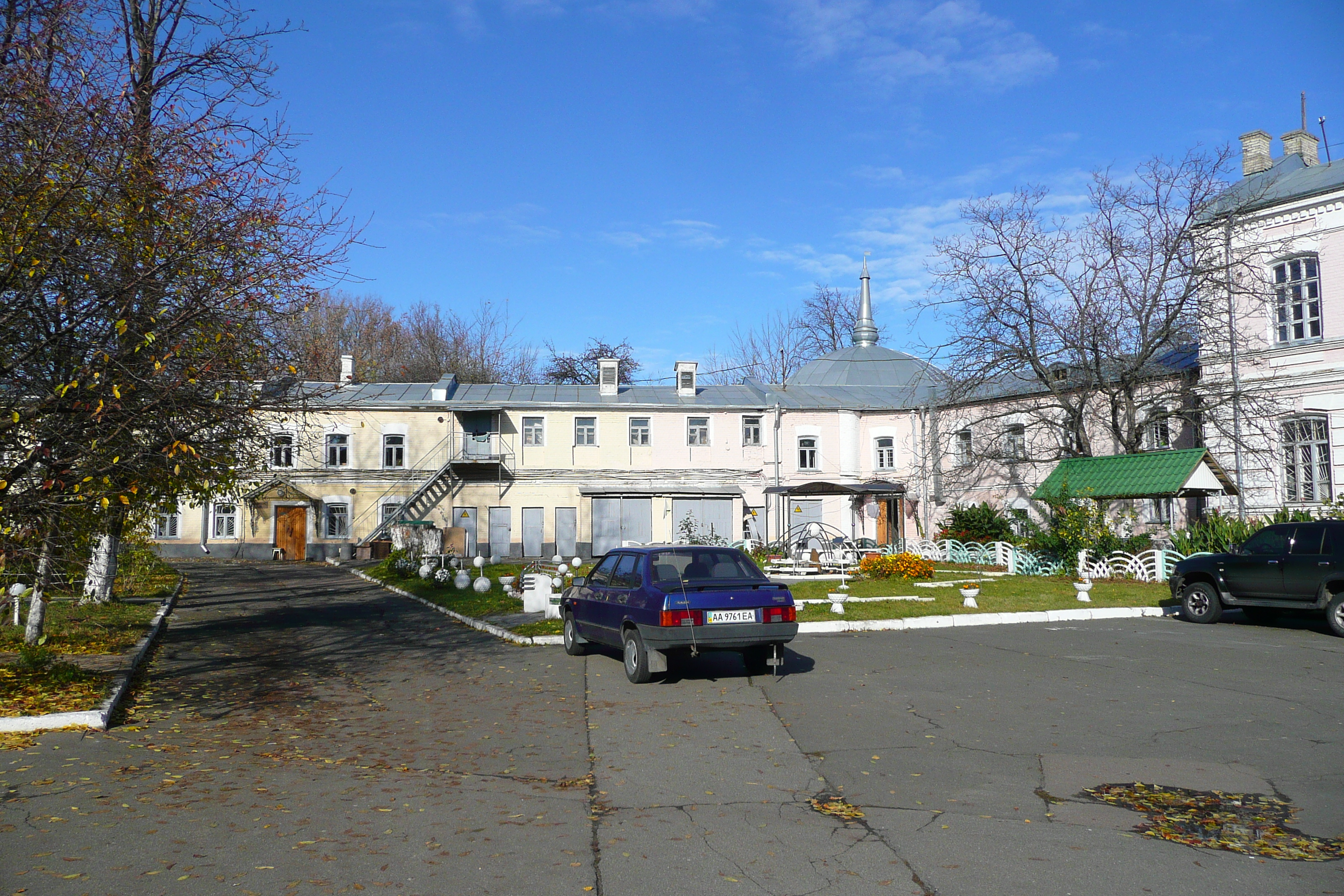 Picture Ukraine Kiev Pechersk Lavra 2007-11 32 - Tour Pechersk Lavra