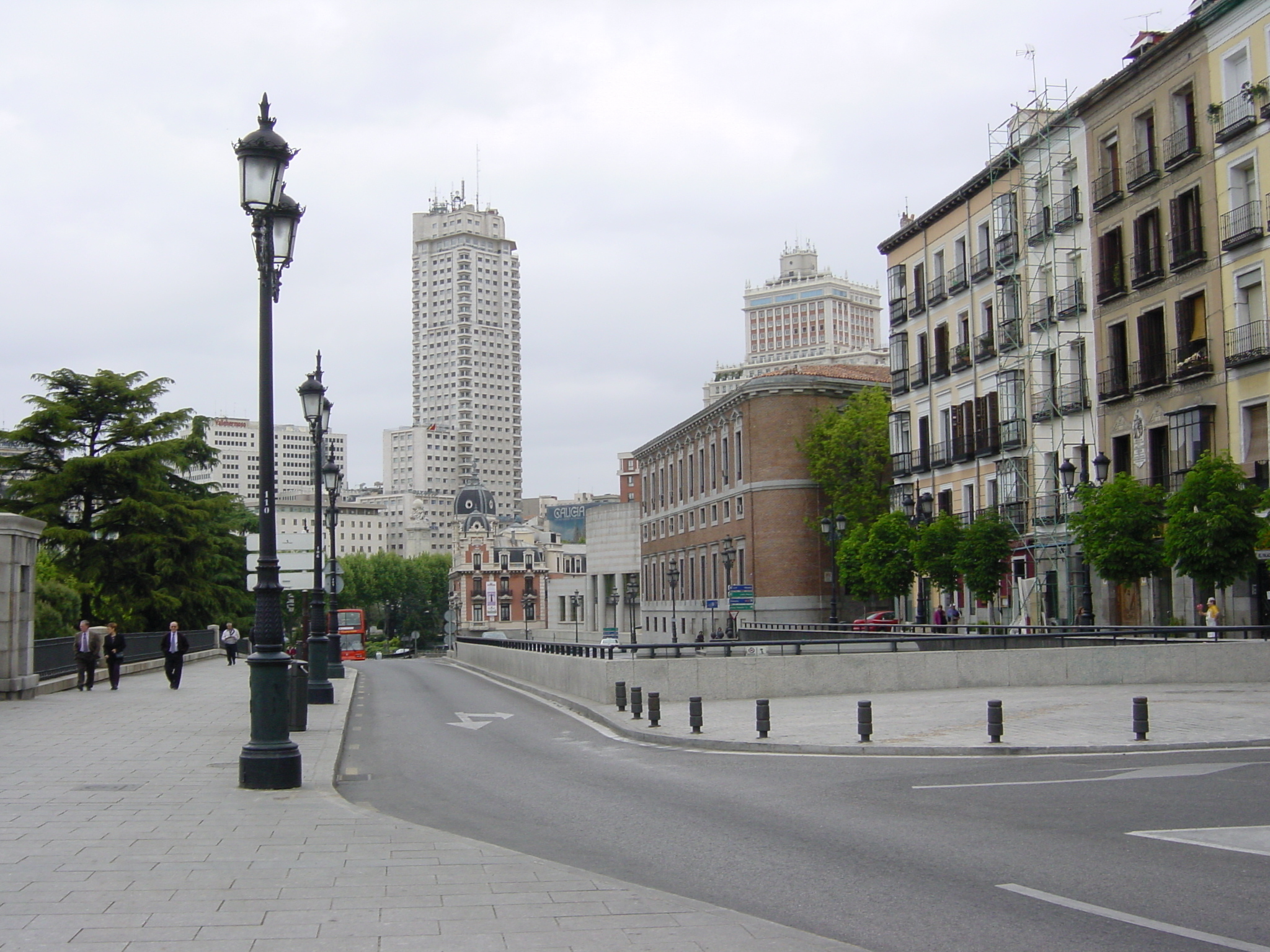 Picture Spain Madrid 2002-05 52 - Discovery Madrid