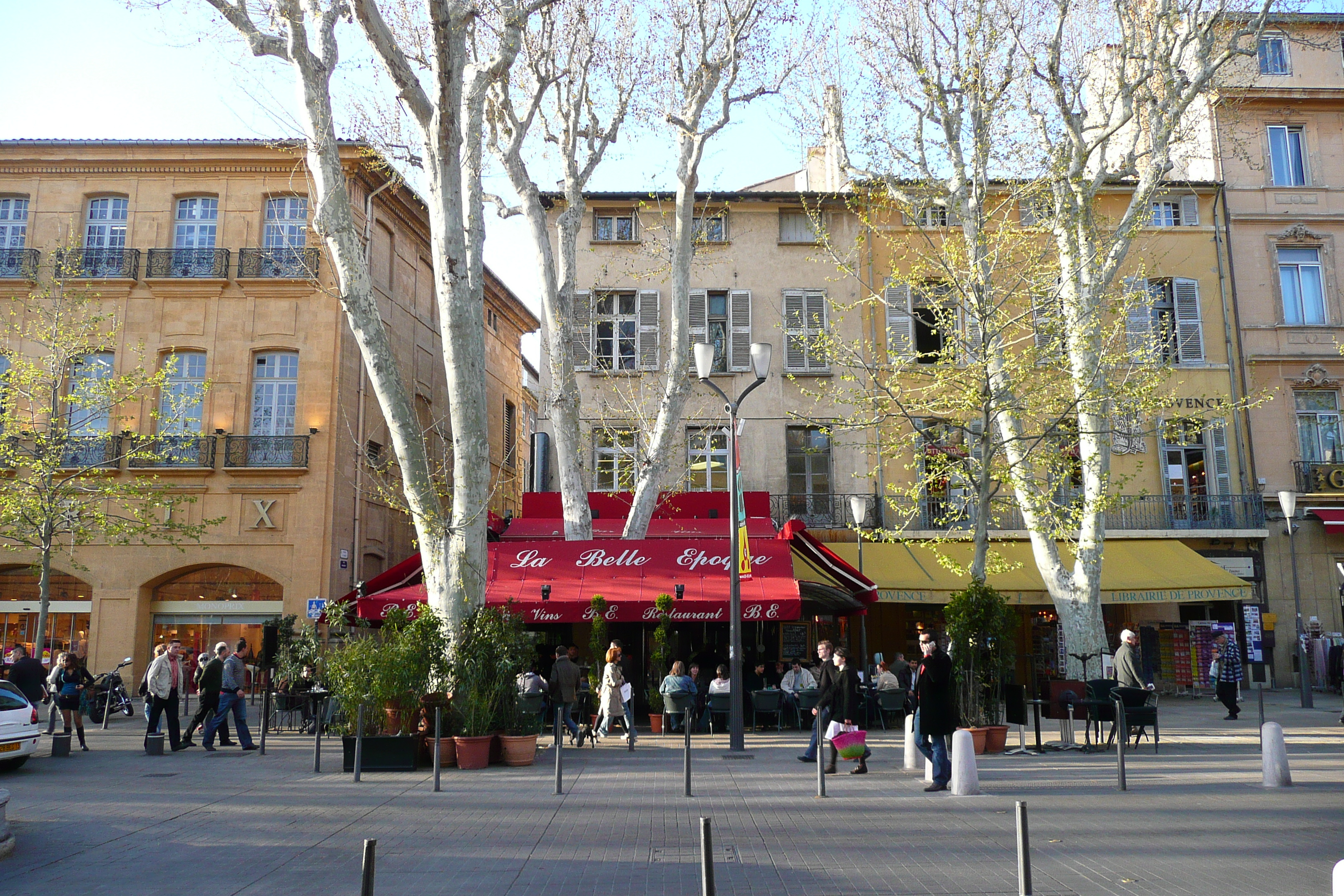 Picture France Aix en Provence Cours Mirabeau 2008-04 15 - Around Cours Mirabeau