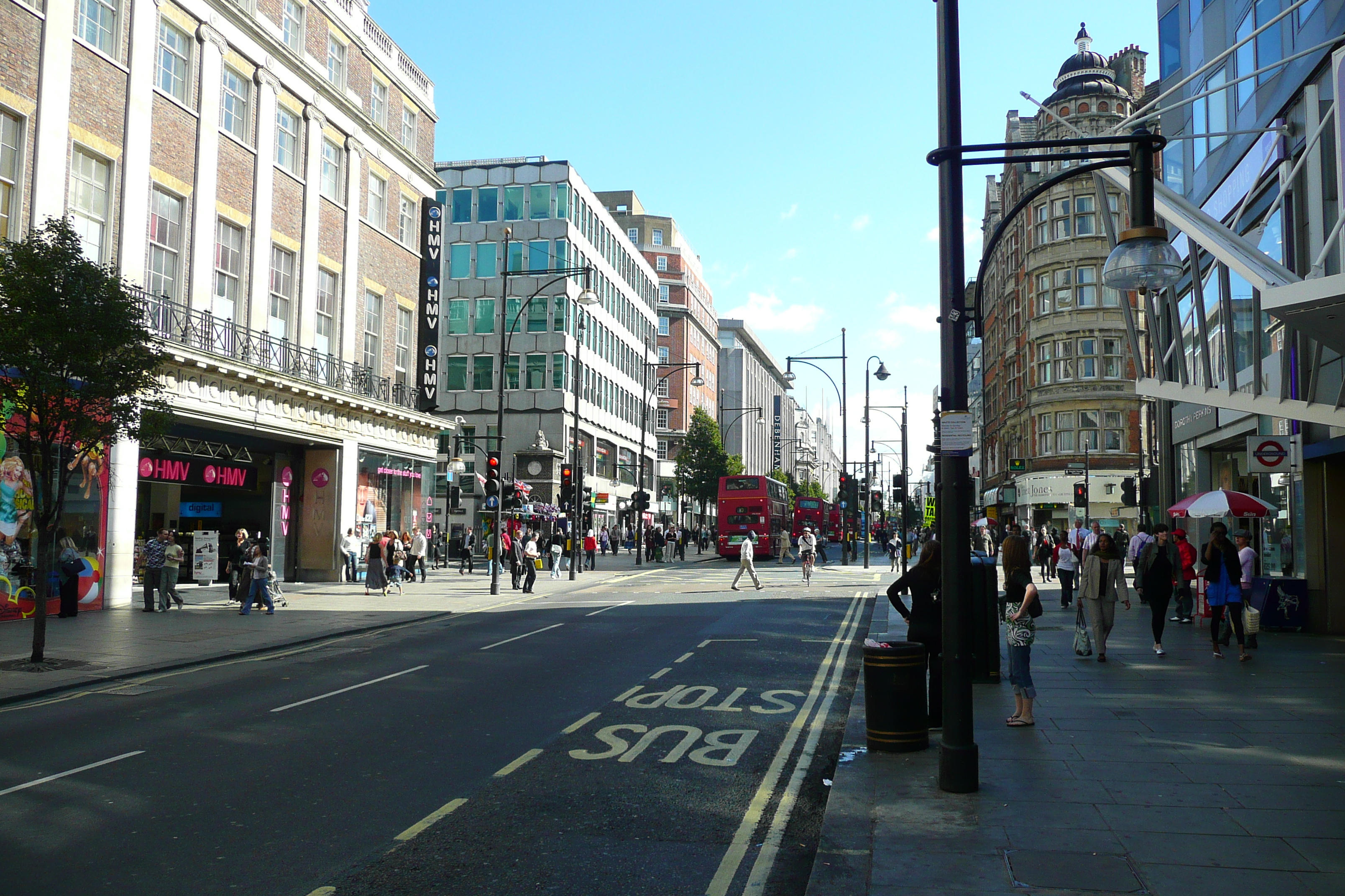 Picture United Kingdom London Oxford Street 2007-09 86 - Tours Oxford Street