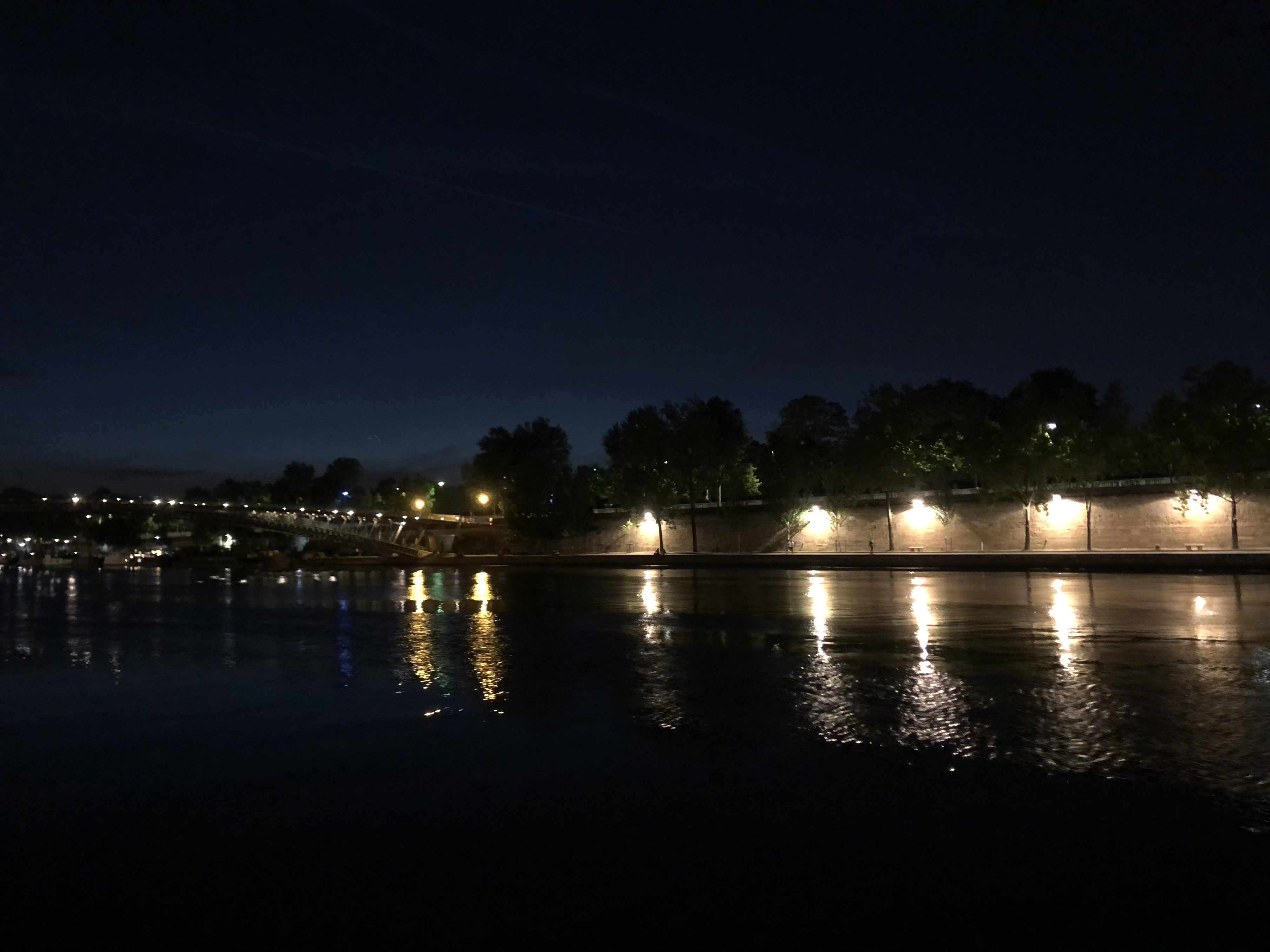 Picture France Paris La seine banks 2020-06 3 - Around La seine banks