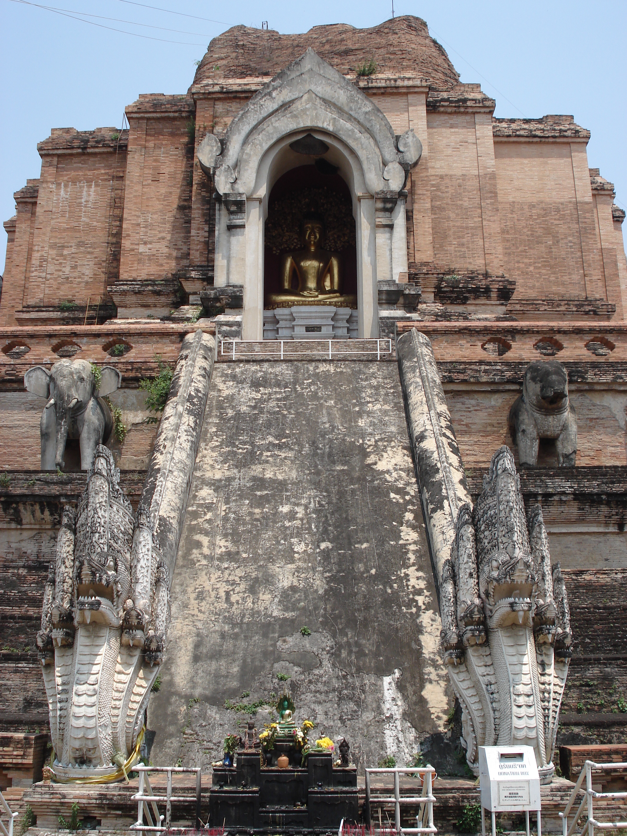 Picture Thailand Chiang Mai 2006-04 0 - History Chiang Mai