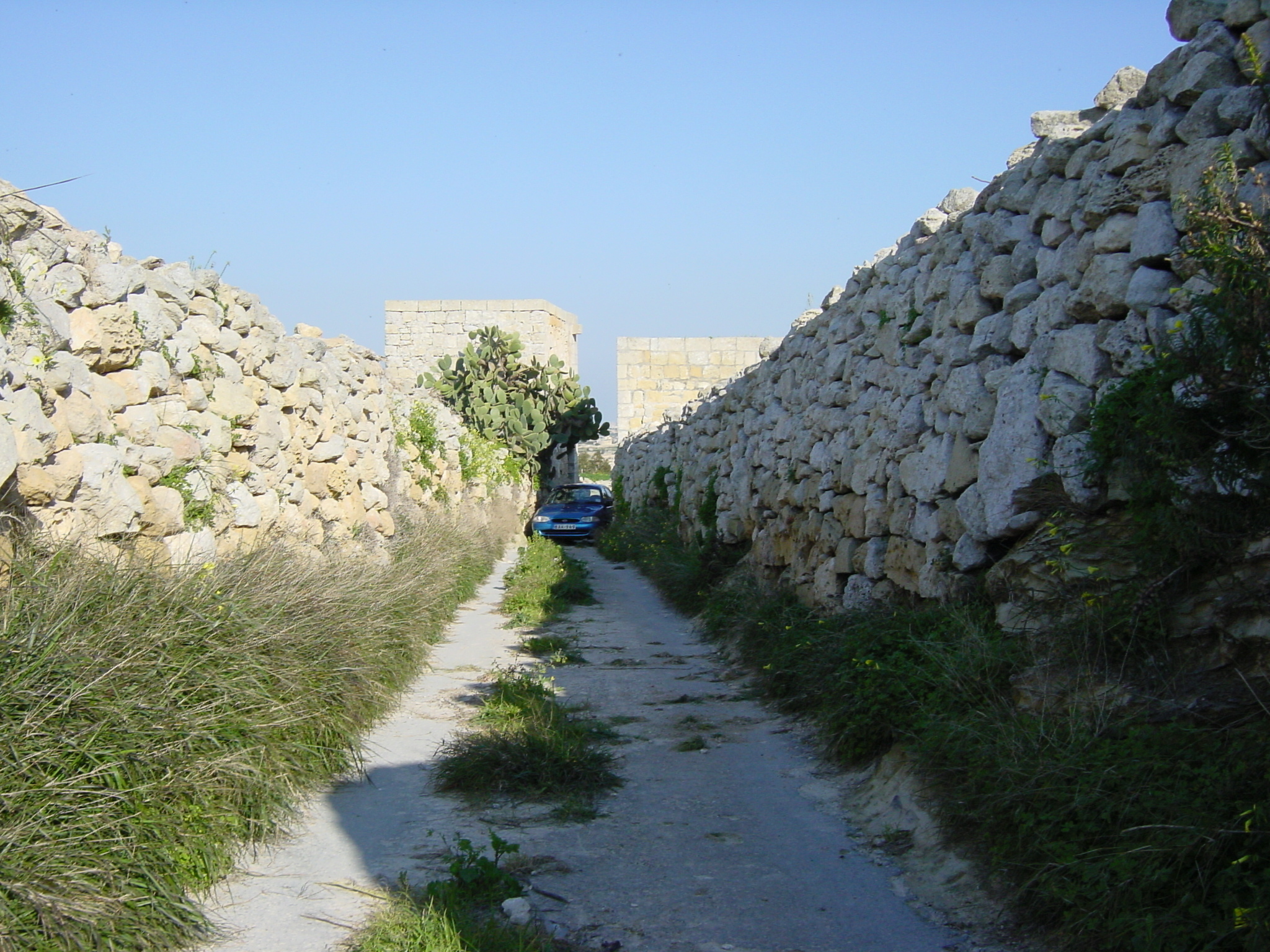 Picture Malta Around Mdina 2003-03 2 - History Around Mdina